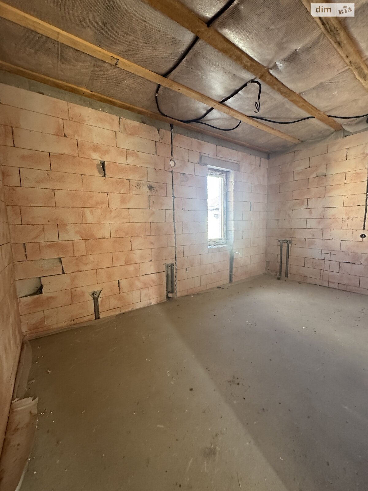 двухэтажный дом с ремонтом, 145 кв. м, газобетон. Продажа в Юровке фото 1 двухэтажный дом с ремонтом, 145 кв. м, газобетон. Продажа в Юровке фото 1