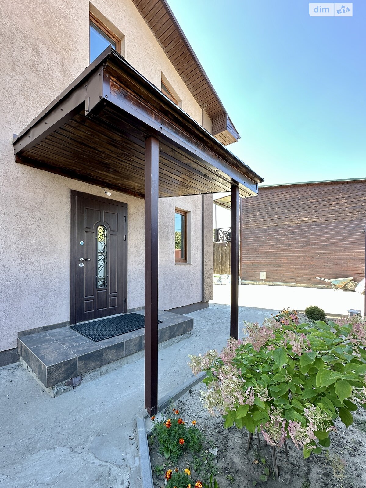 двухэтажный дом с верандой, 133.4 кв. м, пеноблок. Продажа в Юровке фото 1