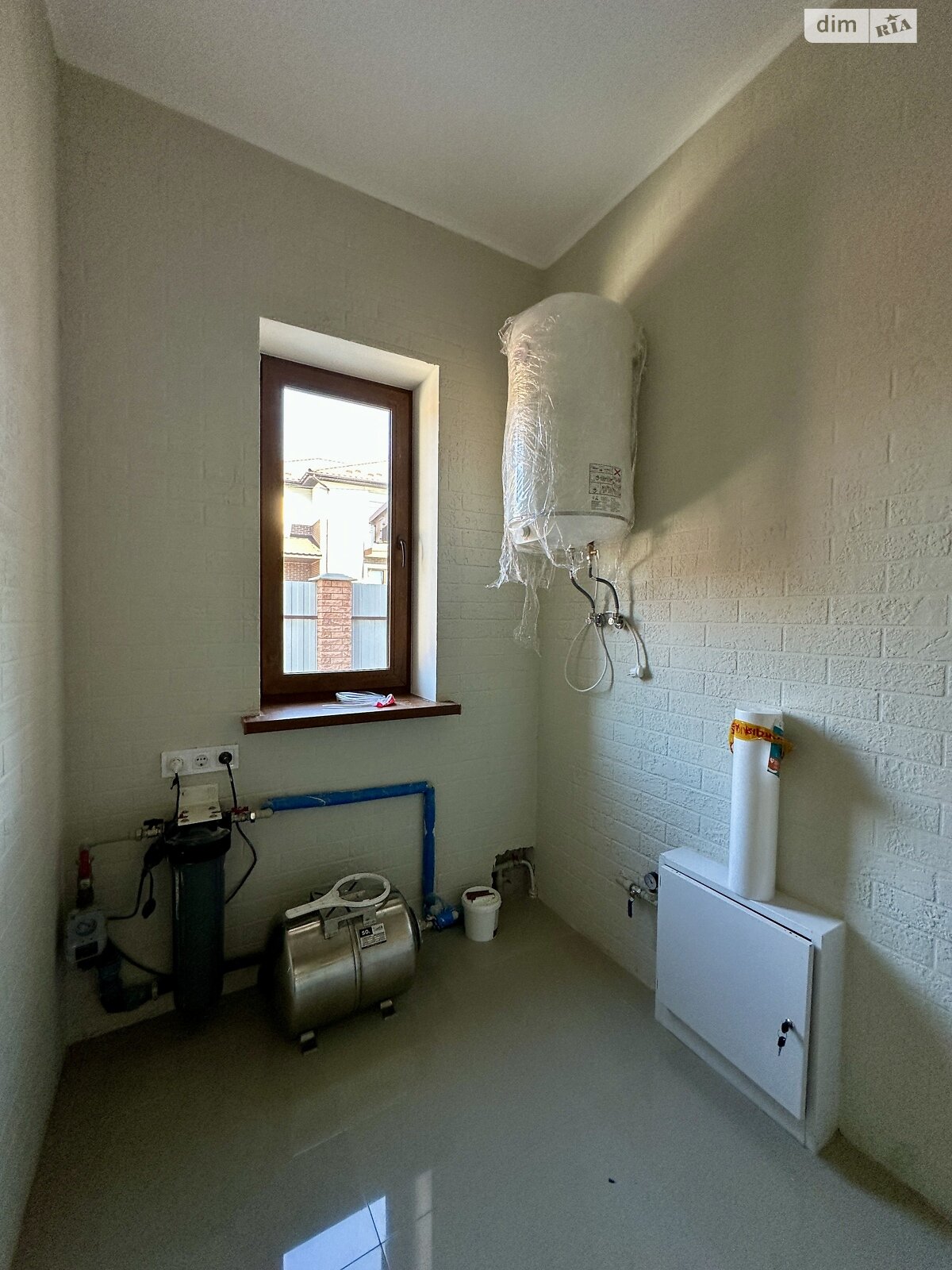 двухэтажный дом с верандой, 133.4 кв. м, пеноблок. Продажа в Юровке фото 1