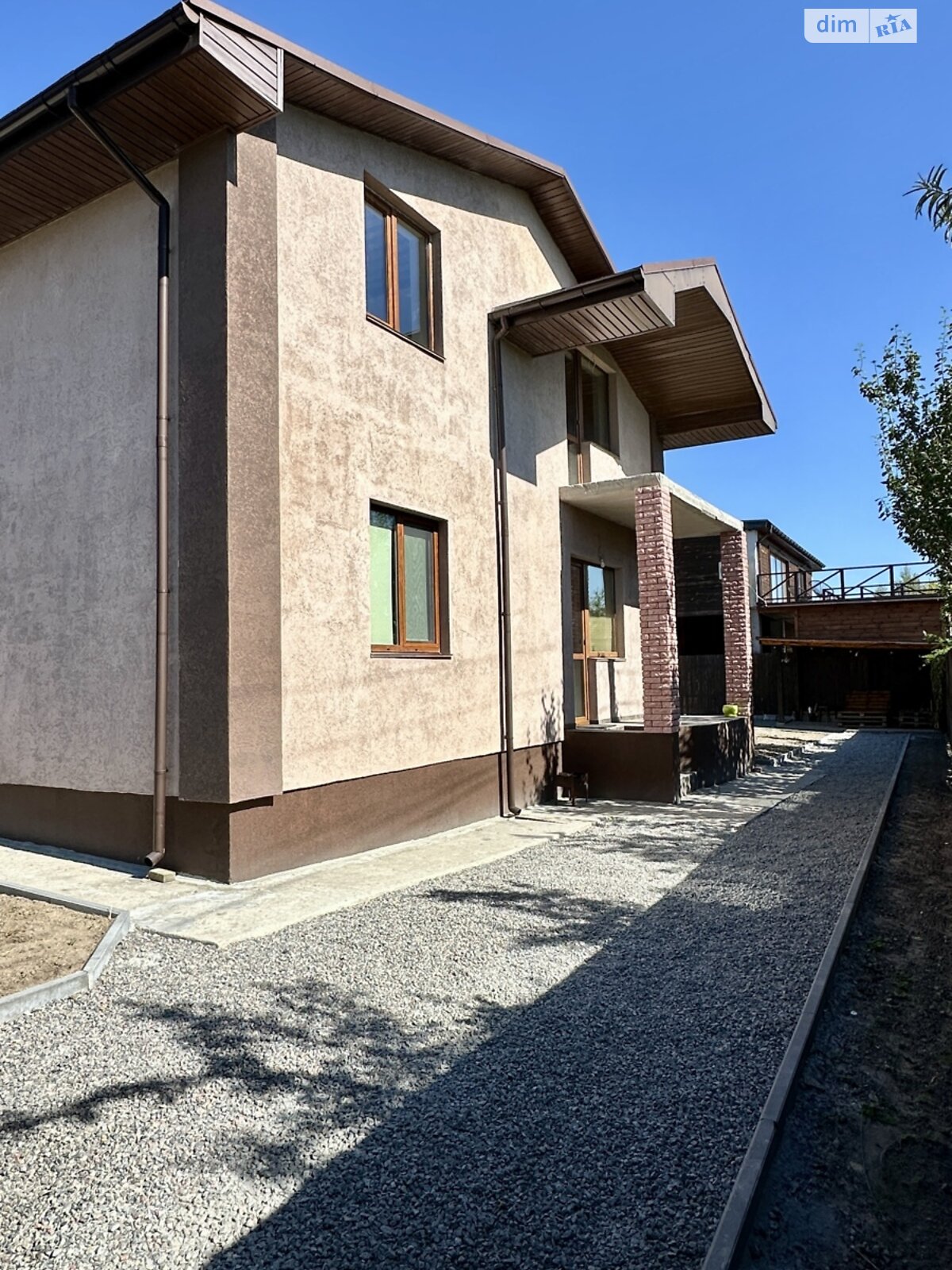 двухэтажный дом с верандой, 133.4 кв. м, пеноблок. Продажа в Юровке фото 1