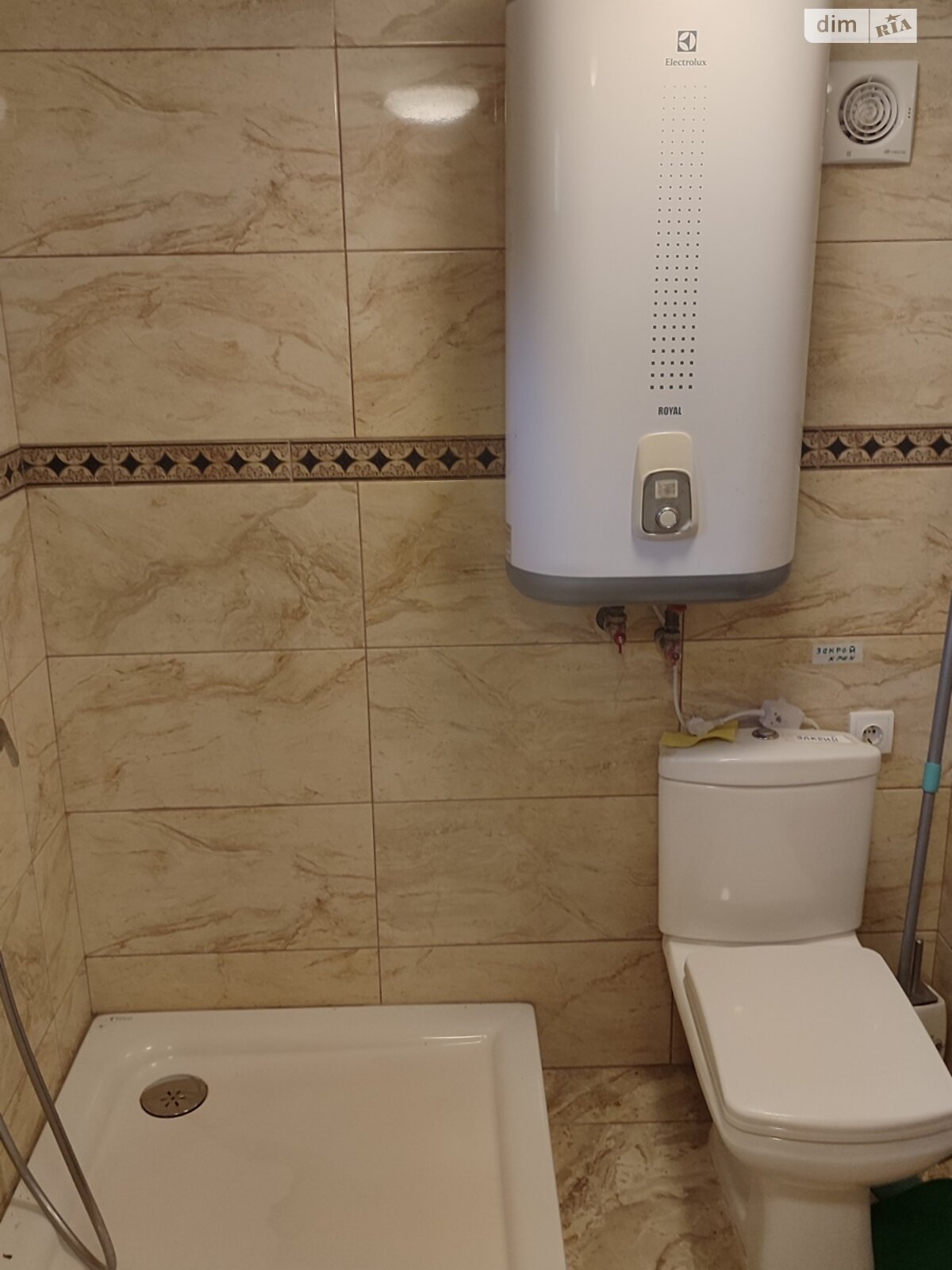 двухэтажный дом с гаражом, 78.9 кв. м, керамзитобетон. Продажа в Гребенях фото 1 двухэтажный дом с гаражом, 78.9 кв. м, керамзитобетон. Продажа в Гребенях фото 1