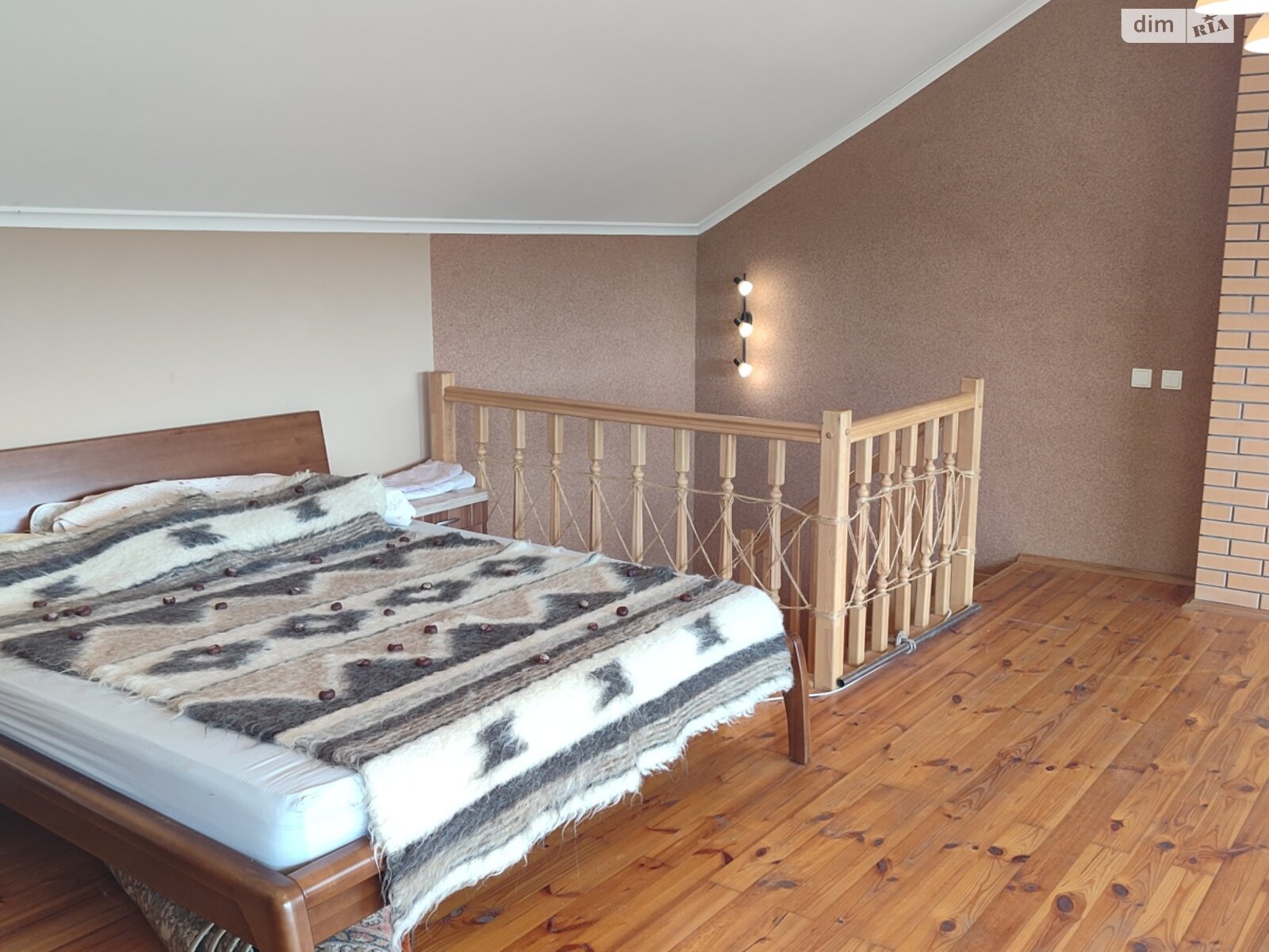 двухэтажный дом с гаражом, 78.9 кв. м, керамзитобетон. Продажа в Гребенях фото 1 двухэтажный дом с гаражом, 78.9 кв. м, керамзитобетон. Продажа в Гребенях фото 1