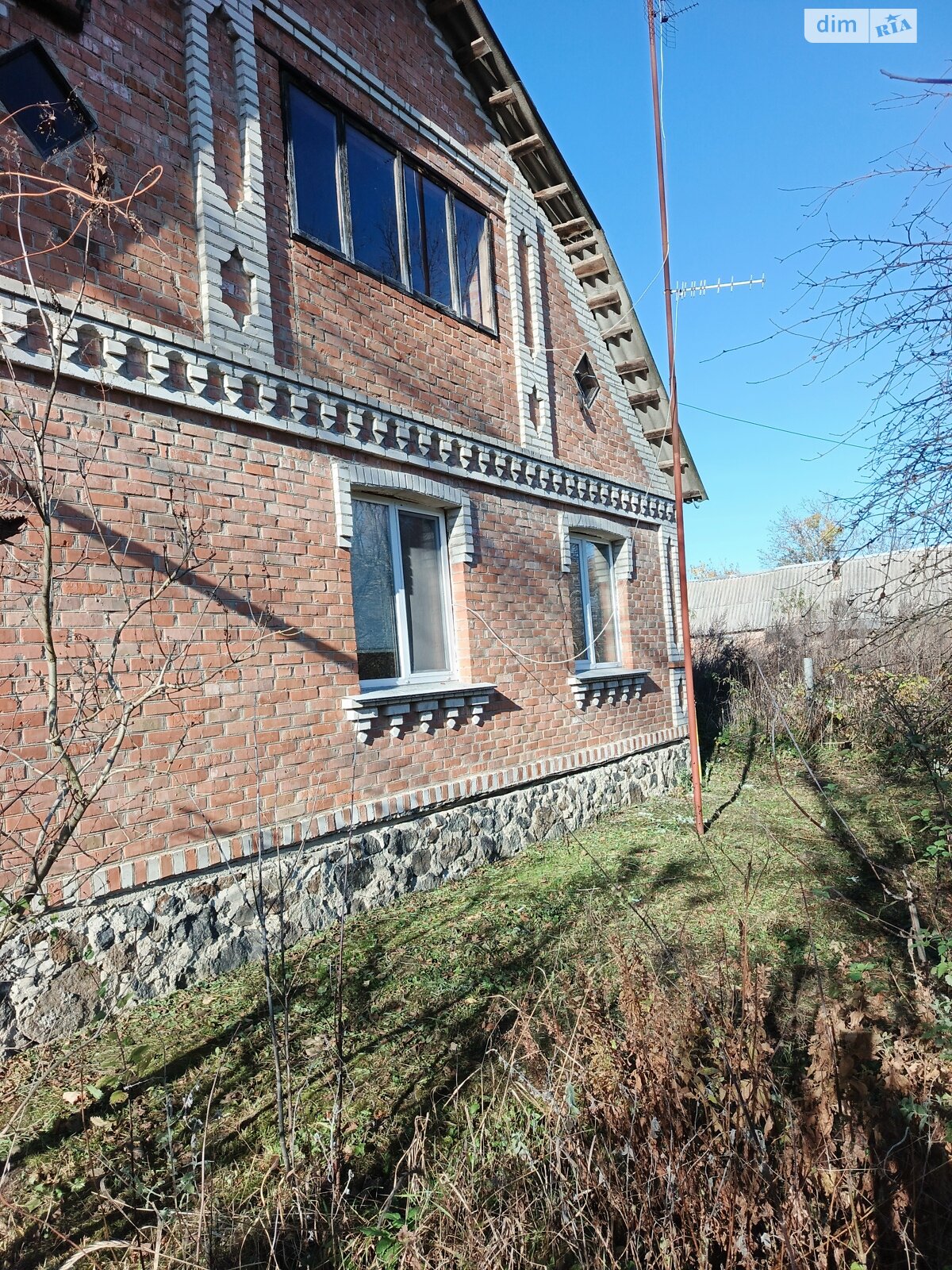 одноэтажный дом, 100 кв. м, кирпич. Продажа в Юзвине фото 1