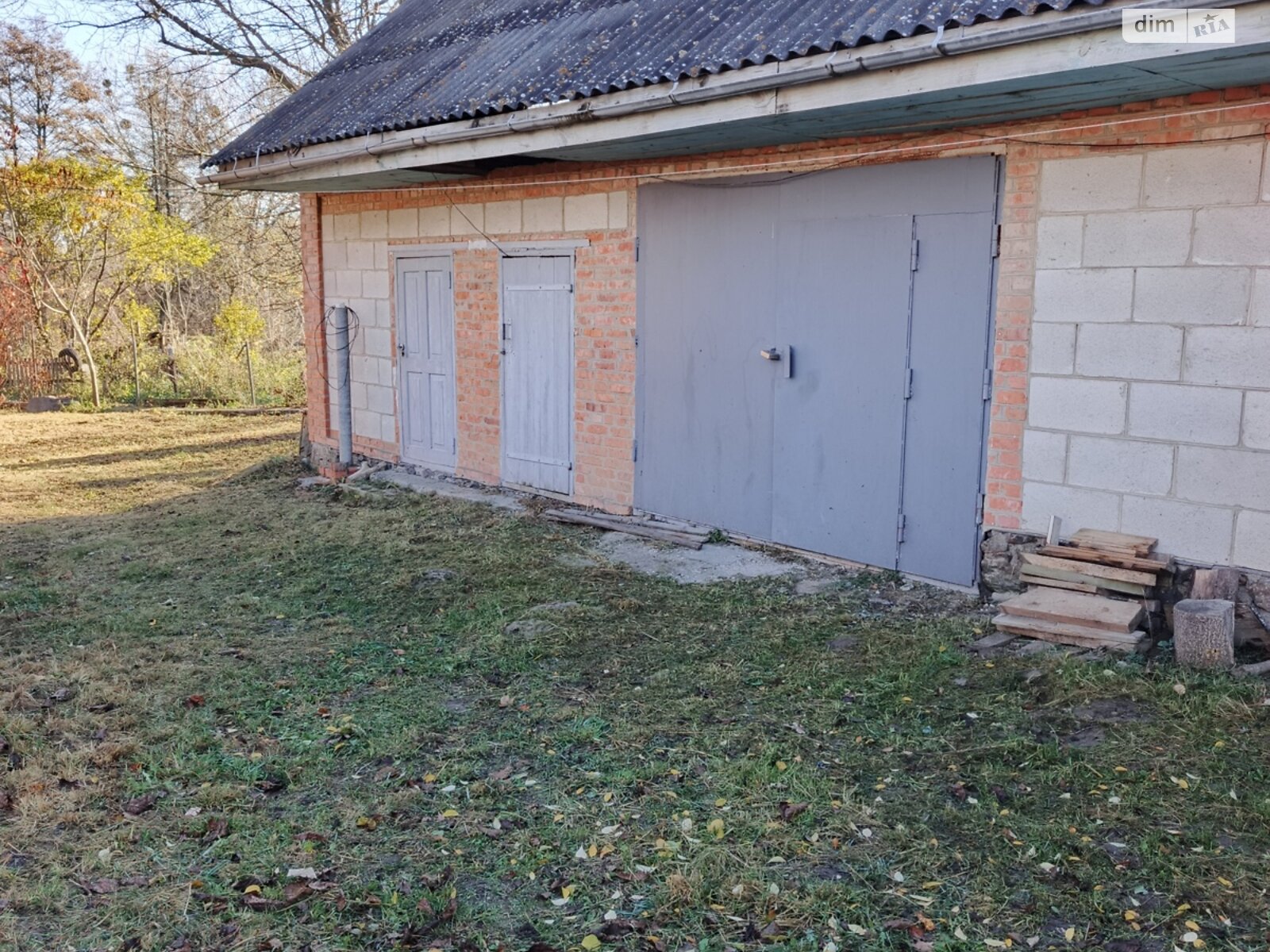 одноэтажный дом, 100 кв. м, кирпич. Продажа в Юзвине фото 1