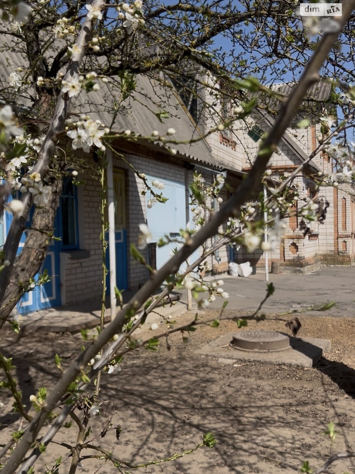одноповерховий будинок з гаражем, 62.2 кв. м, цегла. Продаж у Юзвині фото 1 одноповерховий будинок з гаражем, 62.2 кв. м, цегла. Продаж у Юзвині фото 1