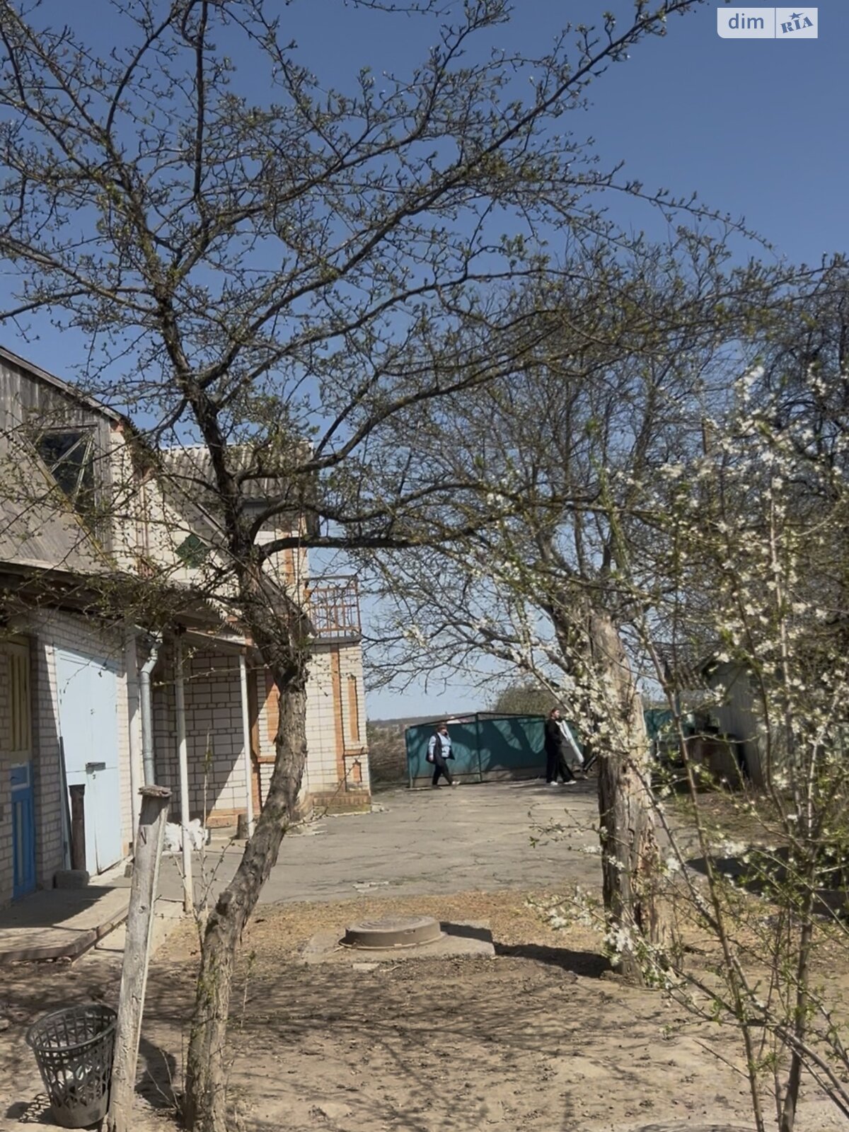 одноповерховий будинок з гаражем, 62.2 кв. м, цегла. Продаж у Юзвині фото 1 одноповерховий будинок з гаражем, 62.2 кв. м, цегла. Продаж у Юзвині фото 1