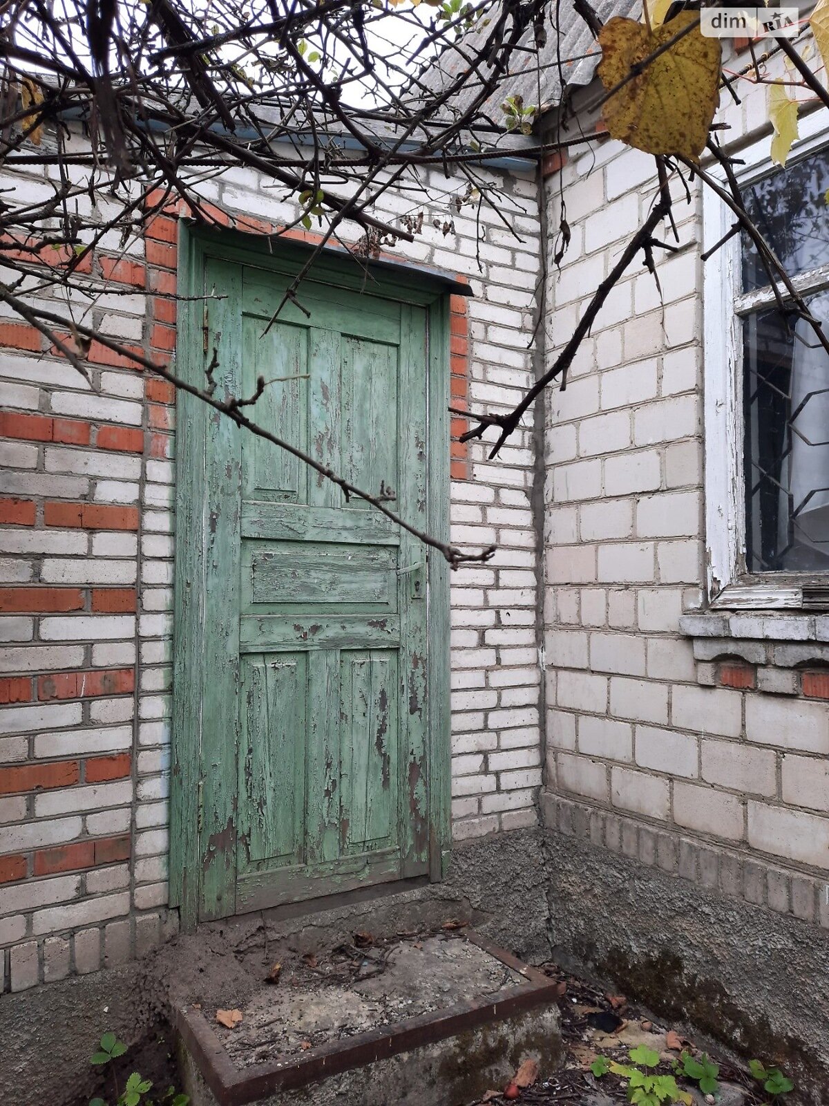 двухэтажный дом, 30 кв. м, кирпич. Продажа в Юзвине фото 1 двухэтажный дом, 30 кв. м, кирпич. Продажа в Юзвине фото 1