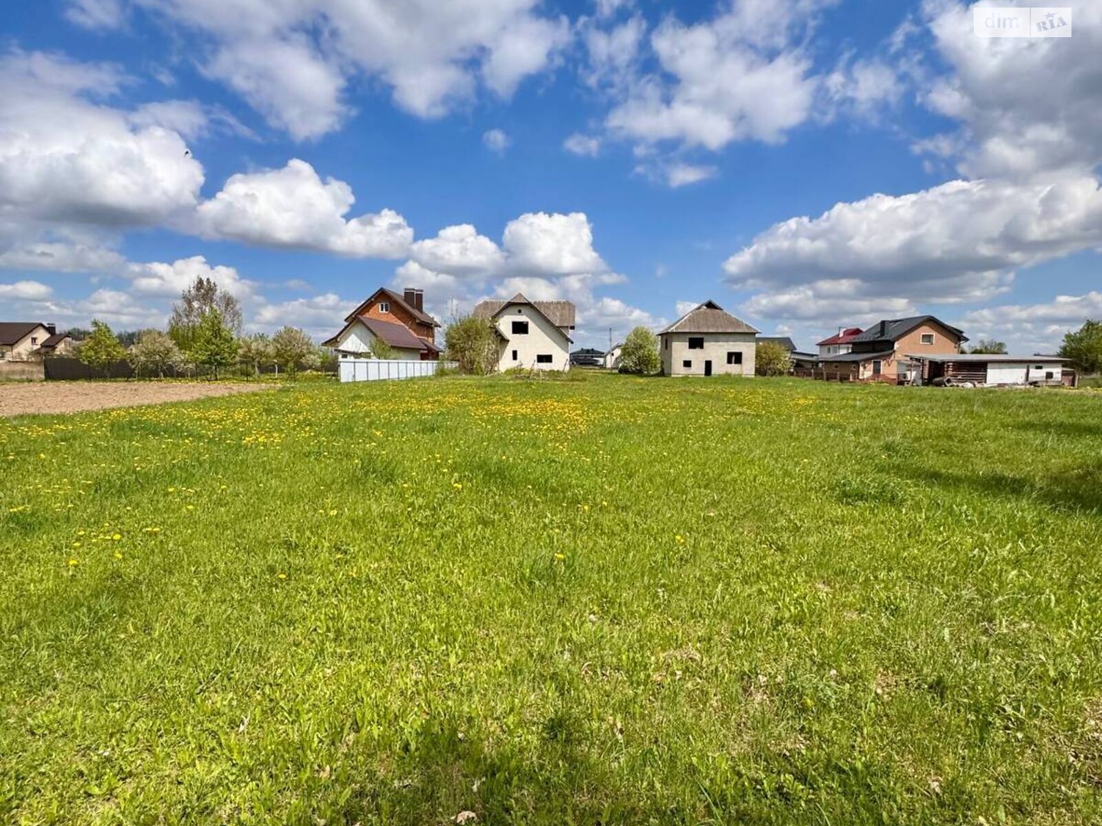 двухэтажный дом, 285 кв. м, кирпич. Продажа в Забережье фото 1 двухэтажный дом, 285 кв. м, кирпич. Продажа в Забережье фото 1