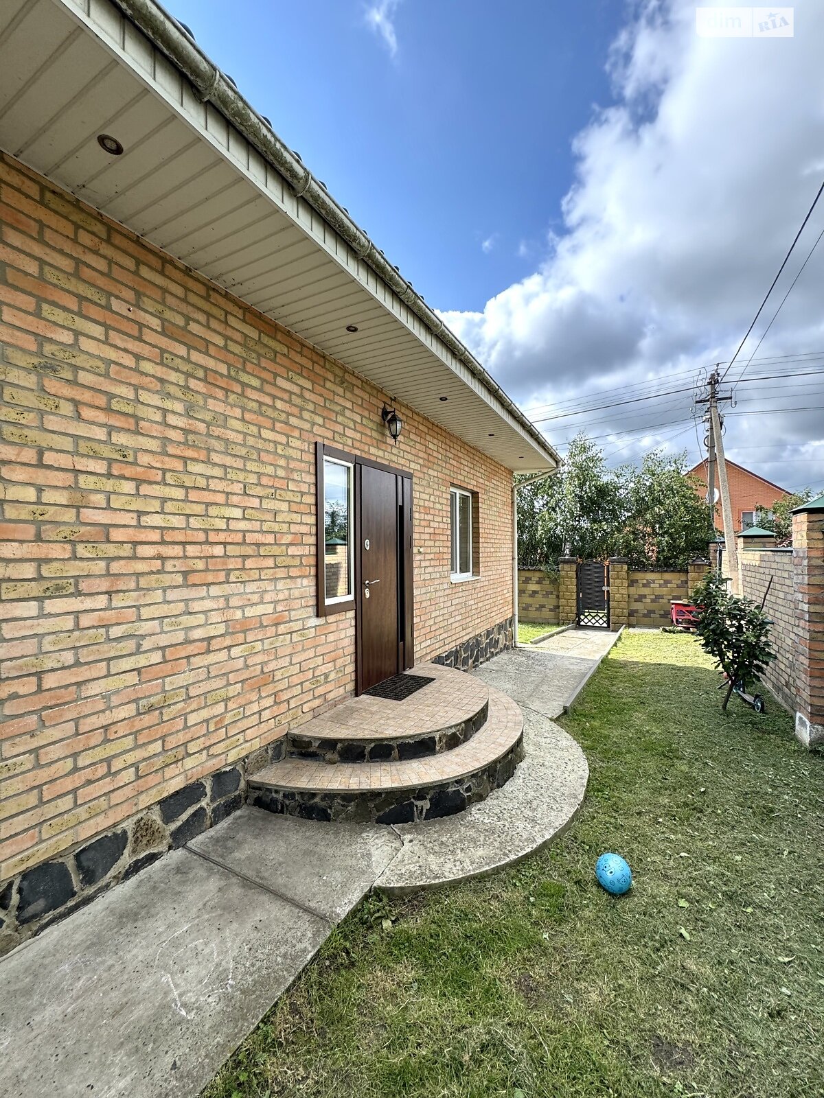 двухэтажный дом беседка, 89 кв. м, кирпич. Продажа в Забороле фото 1 двухэтажный дом беседка, 89 кв. м, кирпич. Продажа в Забороле фото 1