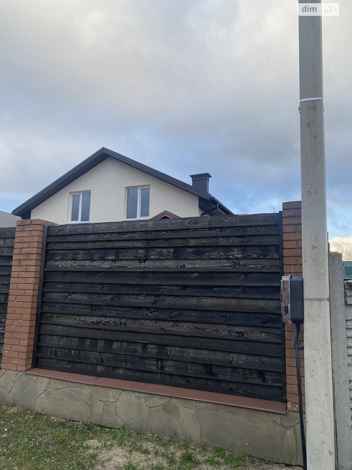 двухэтажный дом с ремонтом, 110 кв. м, газобетон. Продажа в Забучье фото 1 двухэтажный дом с ремонтом, 110 кв. м, газобетон. Продажа в Забучье фото 1