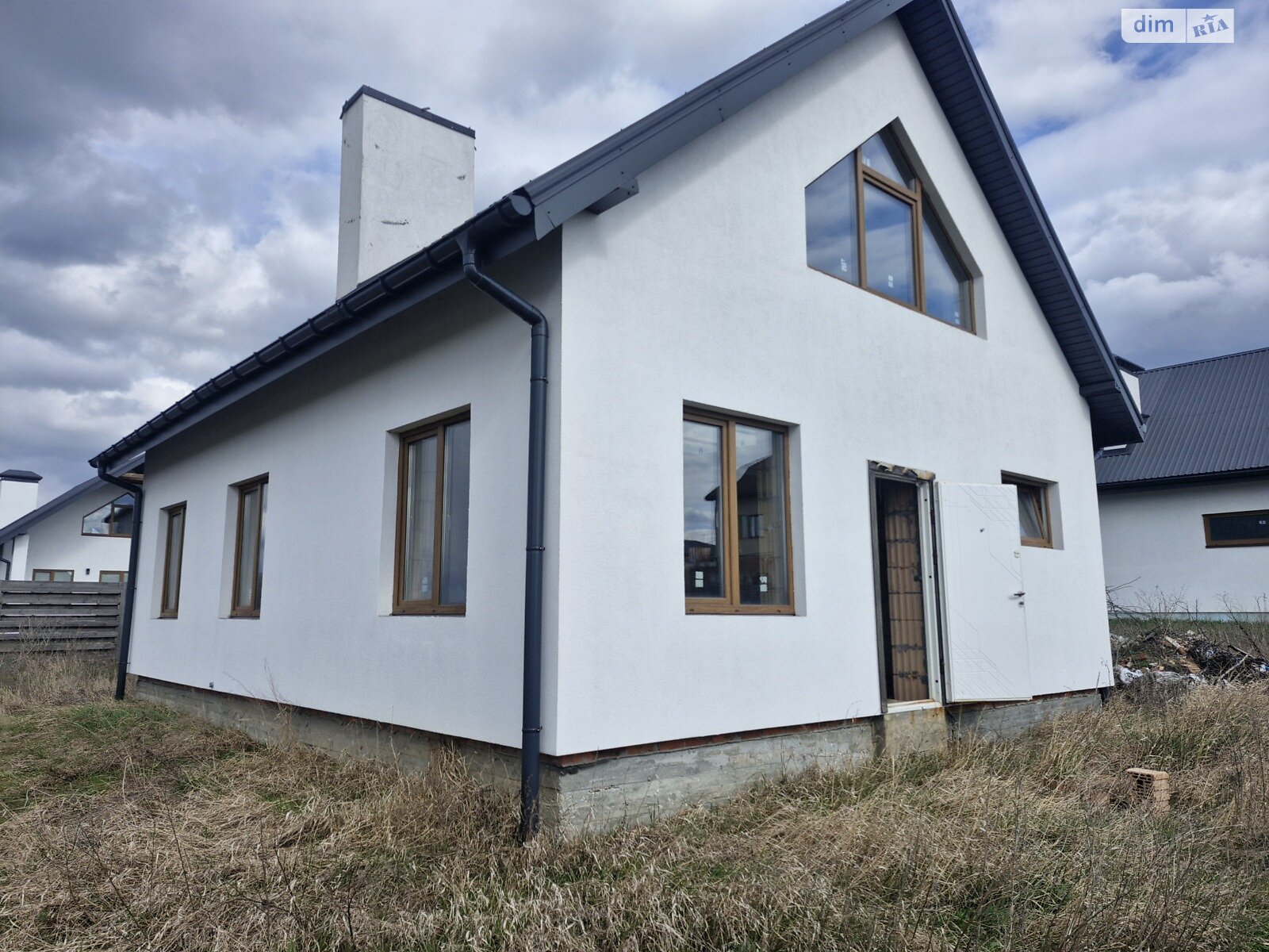 двоповерховий будинок з опаленням, 120 кв. м, кирпич. Продаж у Забуччі фото 1 двоповерховий будинок з опаленням, 120 кв. м, кирпич. Продаж у Забуччі фото 1