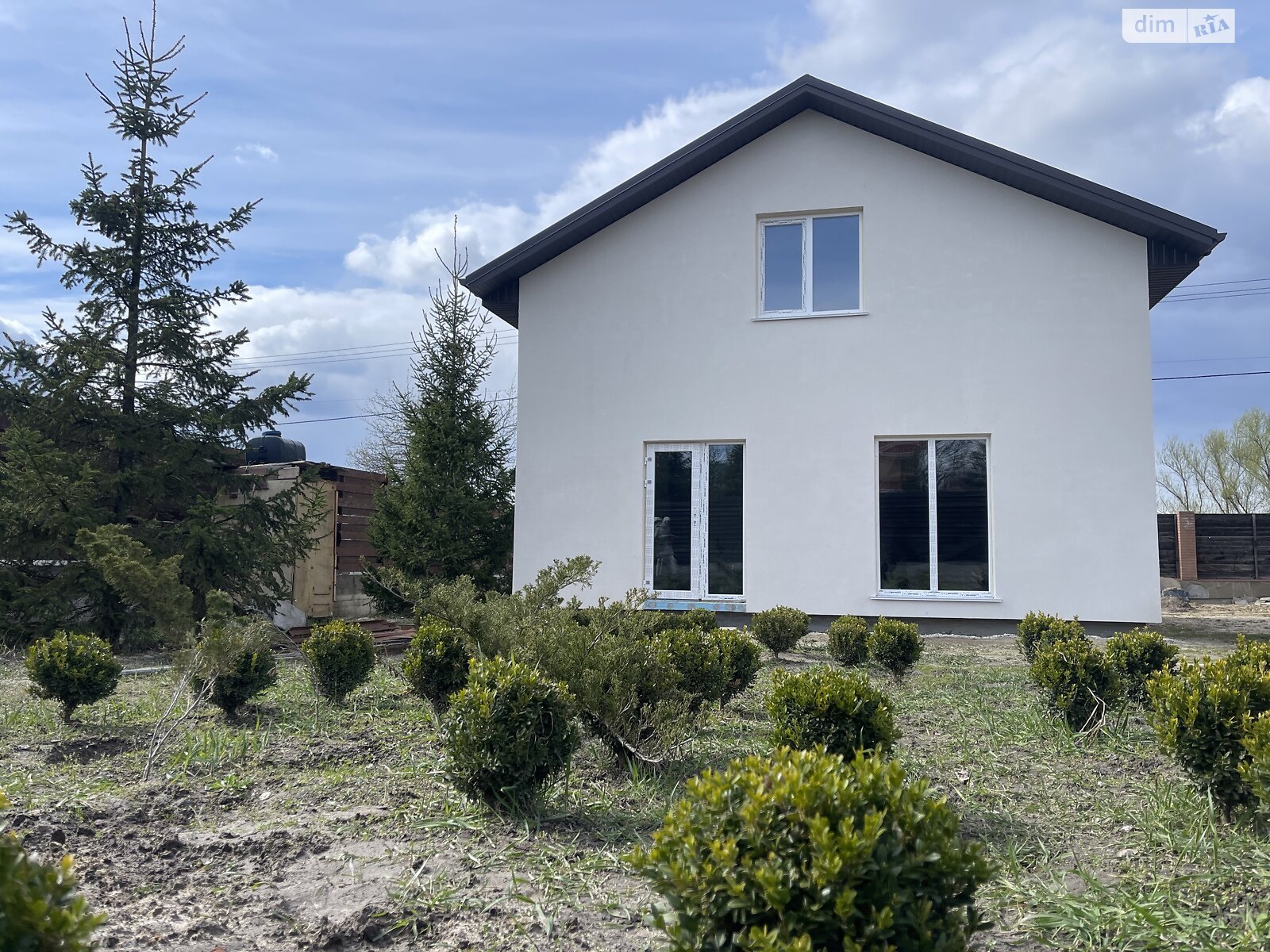 двоповерховий будинок з ремонтом, 110 кв. м, газобетон. Продаж у Забуччі фото 1