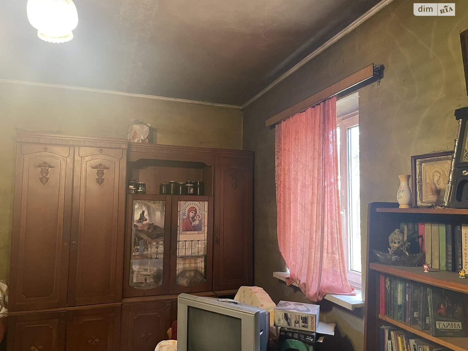 двухэтажный дом с отоплением, 186 кв. м, кирпич. Продажа в Забучье фото 1