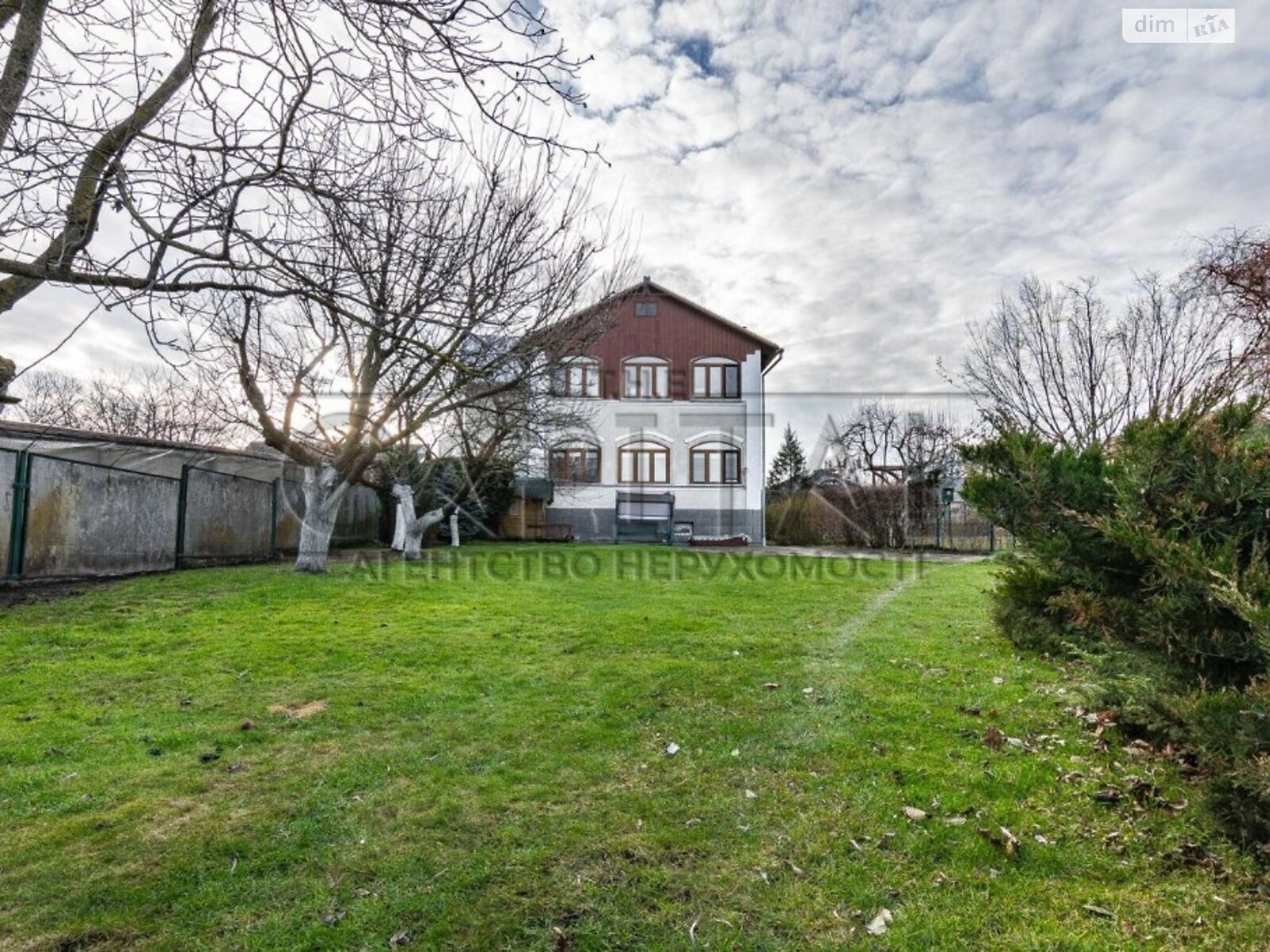 двоповерховий будинок, 327 кв. м, цегла. Продаж у Забір’ї фото 1 двоповерховий будинок, 327 кв. м, цегла. Продаж у Забір’ї фото 1