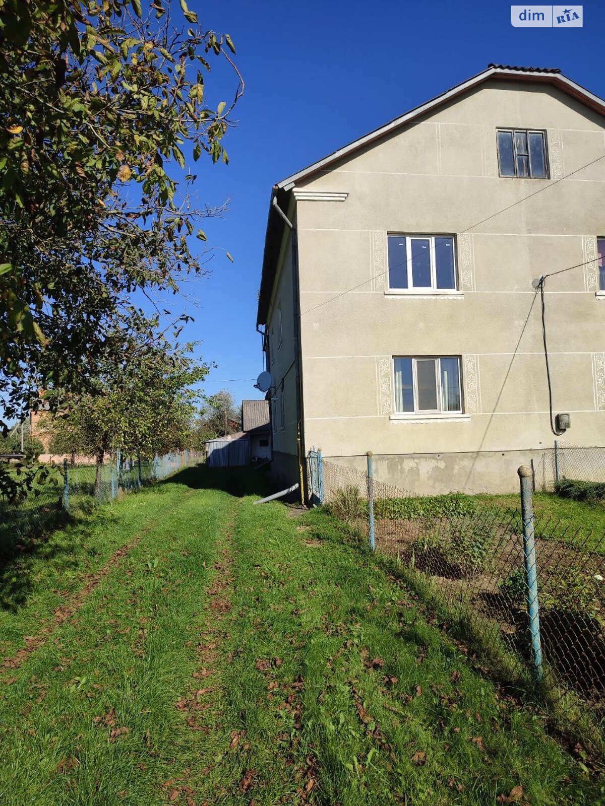 двухэтажный дом с отоплением, 214 кв. м, кирпич. Продажа в Заднестрье район Центр фото 1