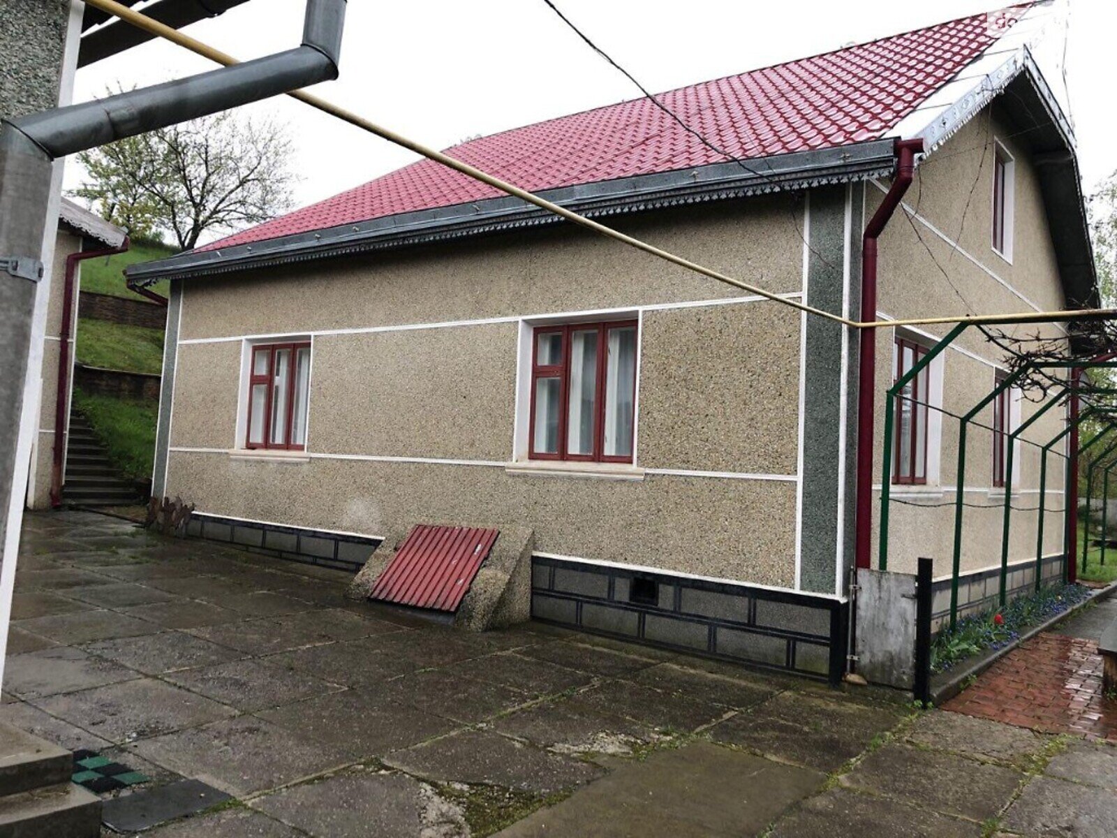 двухэтажный дом с ремонтом, 250 кв. м, кирпич. Продажа в Хмелевой фото 1 двухэтажный дом с ремонтом, 250 кв. м, кирпич. Продажа в Хмелевой фото 1