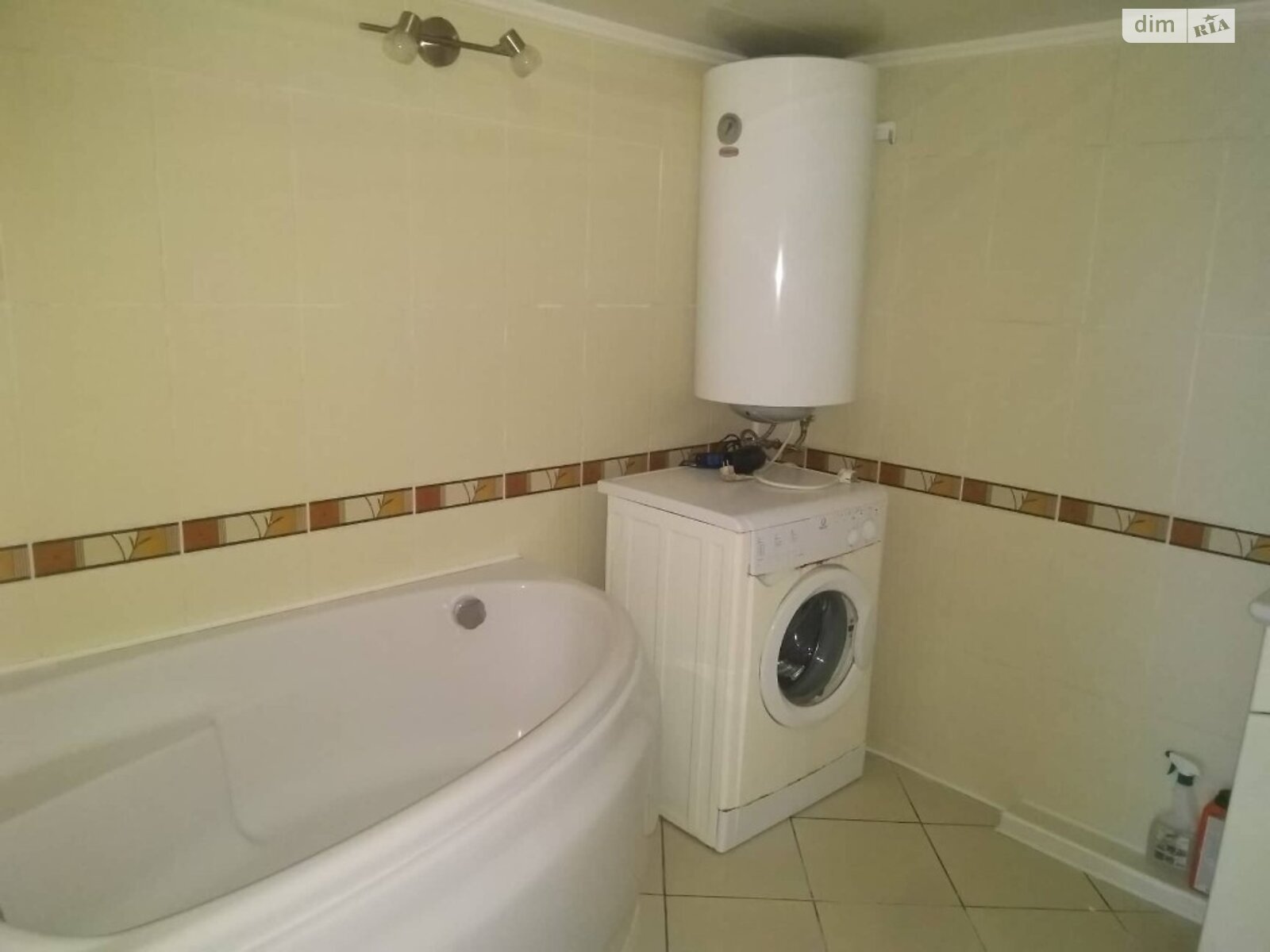 двухэтажный дом с ремонтом, 250 кв. м, кирпич. Продажа в Хмелевой фото 1 двухэтажный дом с ремонтом, 250 кв. м, кирпич. Продажа в Хмелевой фото 1