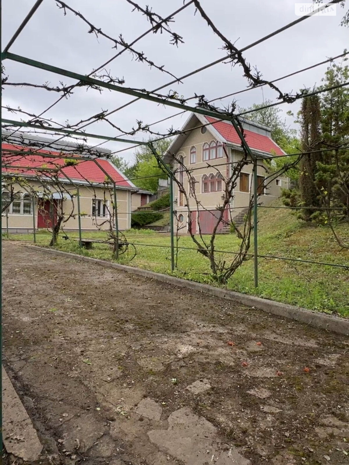 двухэтажный дом с ремонтом, 250 кв. м, кирпич. Продажа в Хмелевой фото 1 двухэтажный дом с ремонтом, 250 кв. м, кирпич. Продажа в Хмелевой фото 1