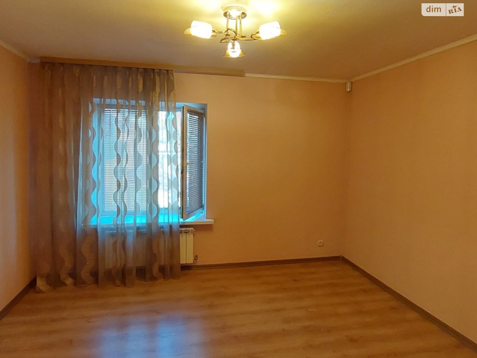 двоповерховий будинок з гаражем, 180 кв. м, цегла. Продаж в Запоріжжі, район Олександрівський (Жовтневий) фото 1