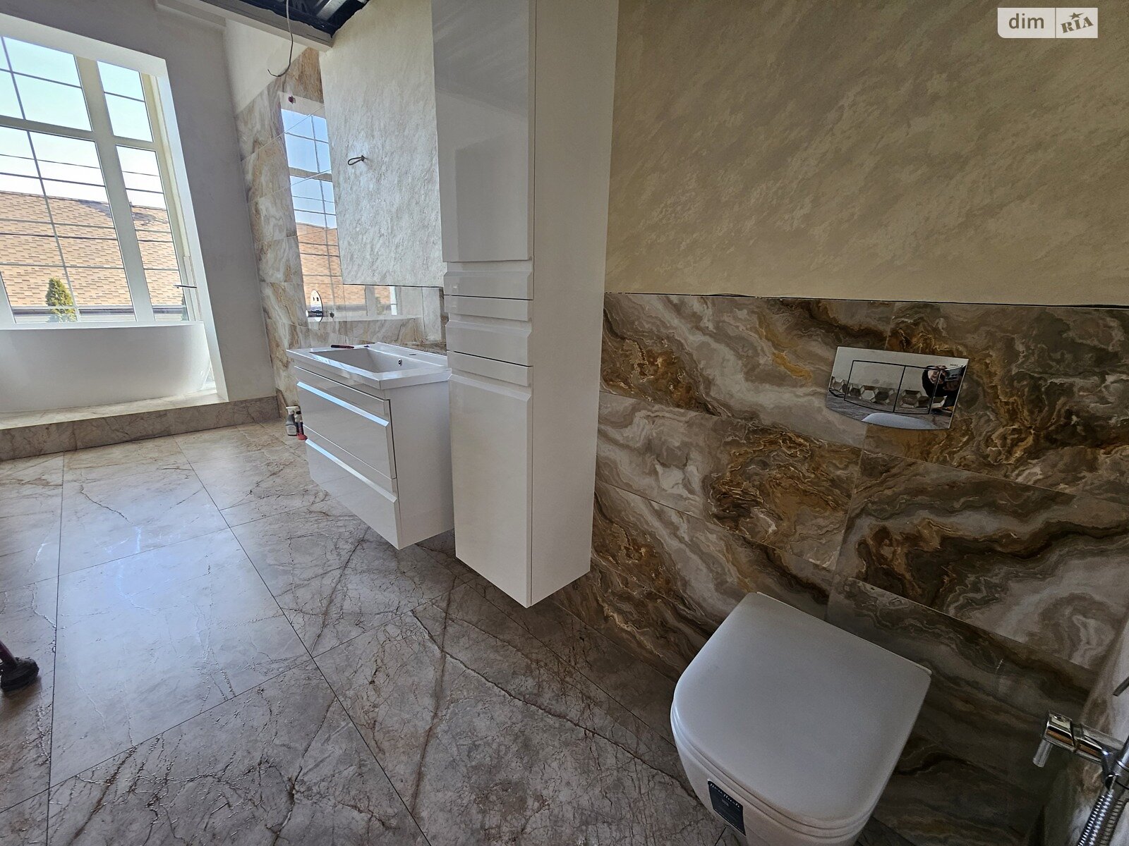 двухэтажный дом, 267 кв. м, кирпич. Продажа в Запорожье район Большой Луг фото 1