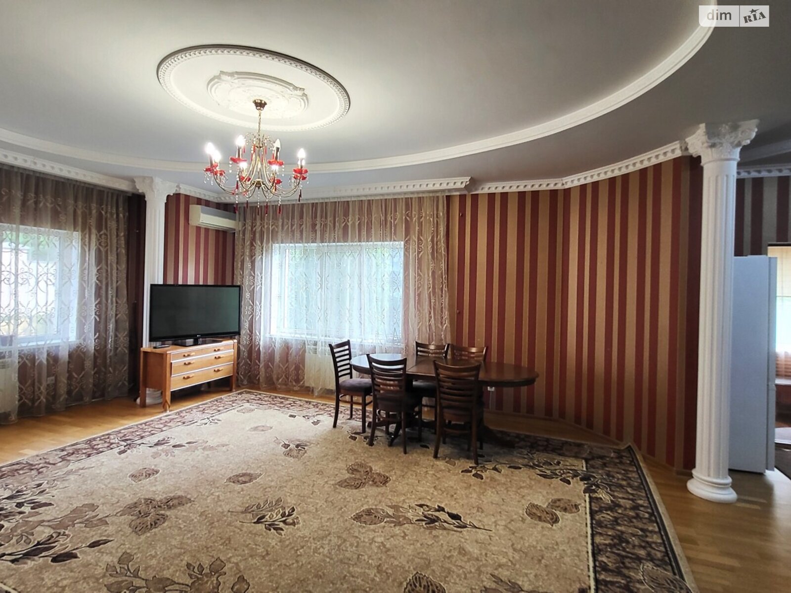 двухэтажный дом с балконом, 245.5 кв. м, кирпич. Продажа в Запорожье район Большой Луг фото 1 двухэтажный дом с балконом, 245.5 кв. м, кирпич. Продажа в Запорожье район Большой Луг фото 1