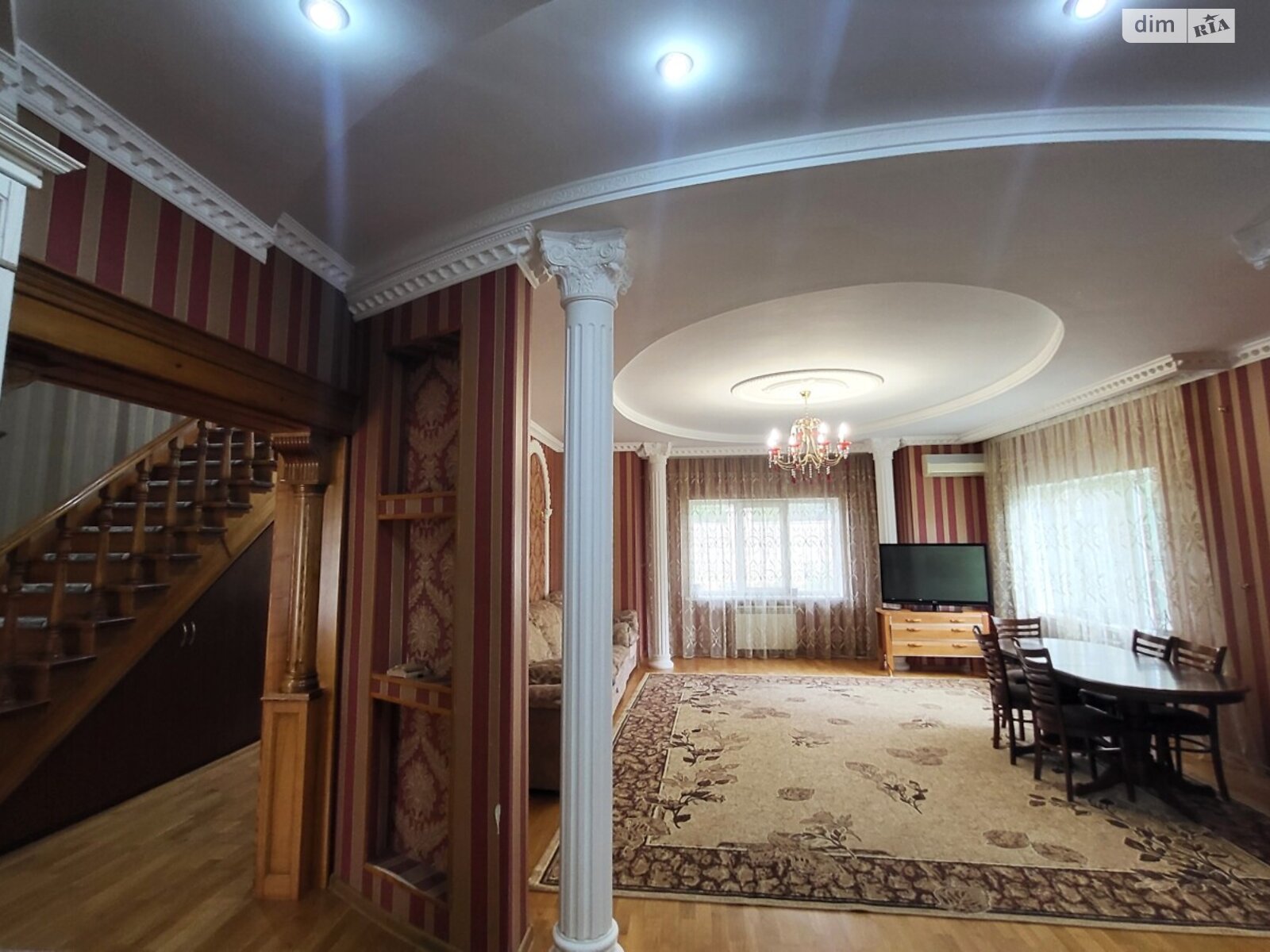 двухэтажный дом с балконом, 245.5 кв. м, кирпич. Продажа в Запорожье район Большой Луг фото 1 двухэтажный дом с балконом, 245.5 кв. м, кирпич. Продажа в Запорожье район Большой Луг фото 1