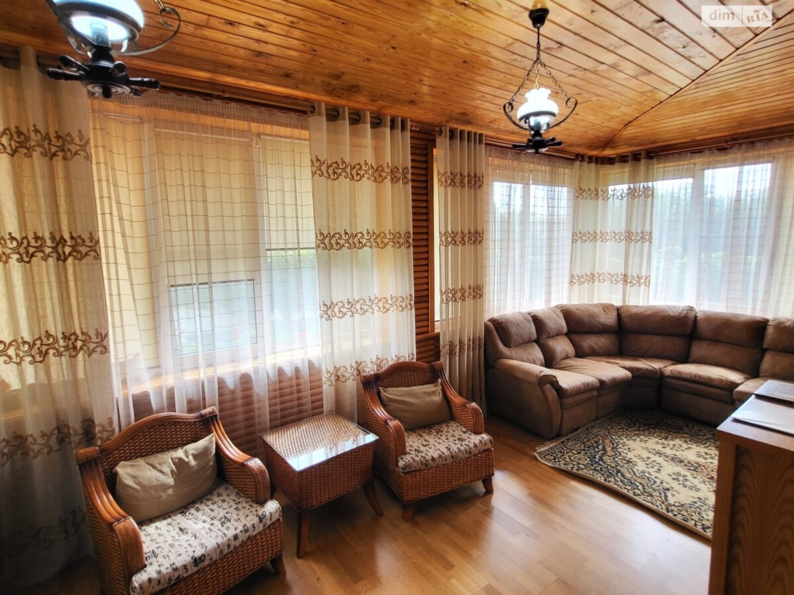 двухэтажный дом с балконом, 245.5 кв. м, кирпич. Продажа в Запорожье район Большой Луг фото 1 двухэтажный дом с балконом, 245.5 кв. м, кирпич. Продажа в Запорожье район Большой Луг фото 1