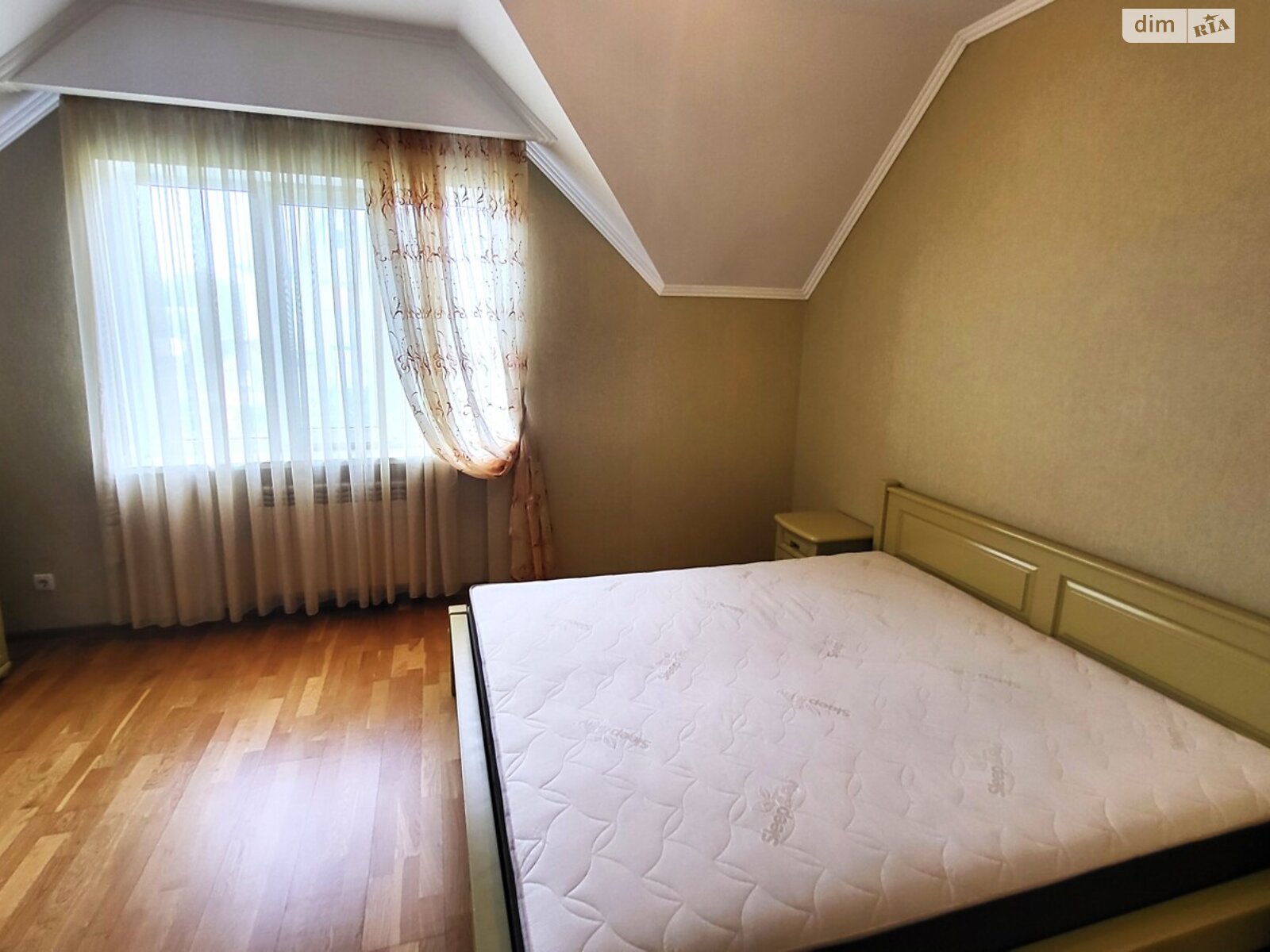 двухэтажный дом с балконом, 245.5 кв. м, кирпич. Продажа в Запорожье район Большой Луг фото 1 двухэтажный дом с балконом, 245.5 кв. м, кирпич. Продажа в Запорожье район Большой Луг фото 1