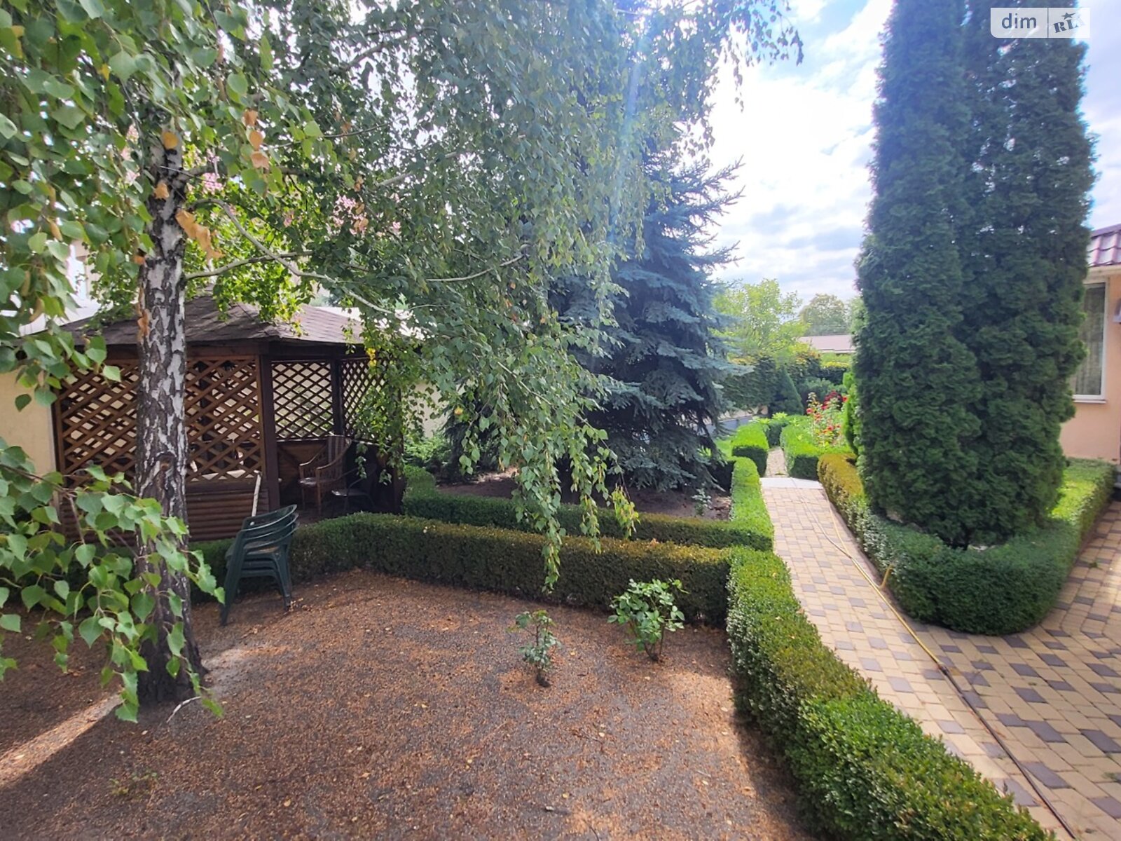 двухэтажный дом с балконом, 245.5 кв. м, кирпич. Продажа в Запорожье район Большой Луг фото 1 двухэтажный дом с балконом, 245.5 кв. м, кирпич. Продажа в Запорожье район Большой Луг фото 1