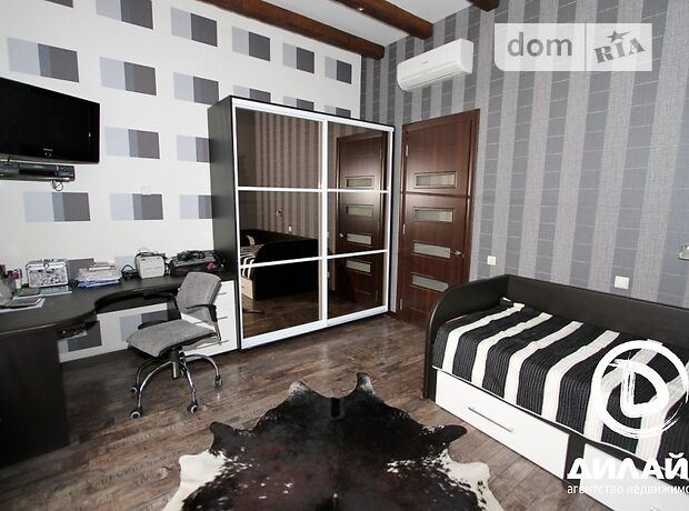двухэтажный дом с садом, 600 кв. м, кирпич. Продажа в Запорожье район Бородинский фото 1 двухэтажный дом с садом, 600 кв. м, кирпич. Продажа в Запорожье район Бородинский фото 1