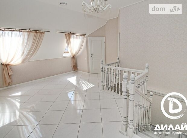 двухэтажный дом с садом, 245 кв. м, кирпич. Продажа в Запорожье район Бородинский фото 1 двухэтажный дом с садом, 245 кв. м, кирпич. Продажа в Запорожье район Бородинский фото 1