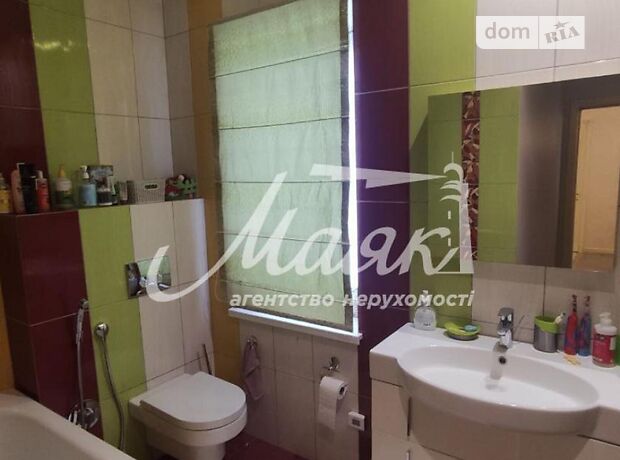 двухэтажный дом, 320 кв. м,. Продажа в Запорожье район Днепровский (Ленинский) фото 1 двухэтажный дом, 320 кв. м,. Продажа в Запорожье район Днепровский (Ленинский) фото 1