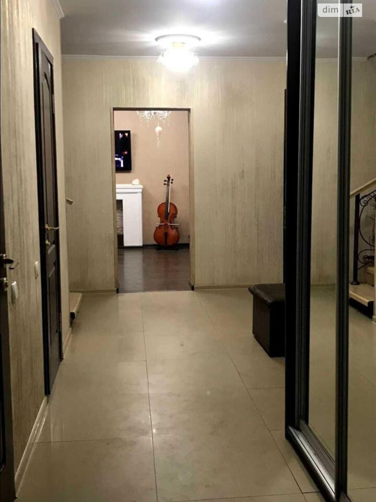 двухэтажный дом без мебели, 124 кв. м, кирпич. Продажа в Запорожье район Днепровский (Ленинский) фото 1 двухэтажный дом без мебели, 124 кв. м, кирпич. Продажа в Запорожье район Днепровский (Ленинский) фото 1