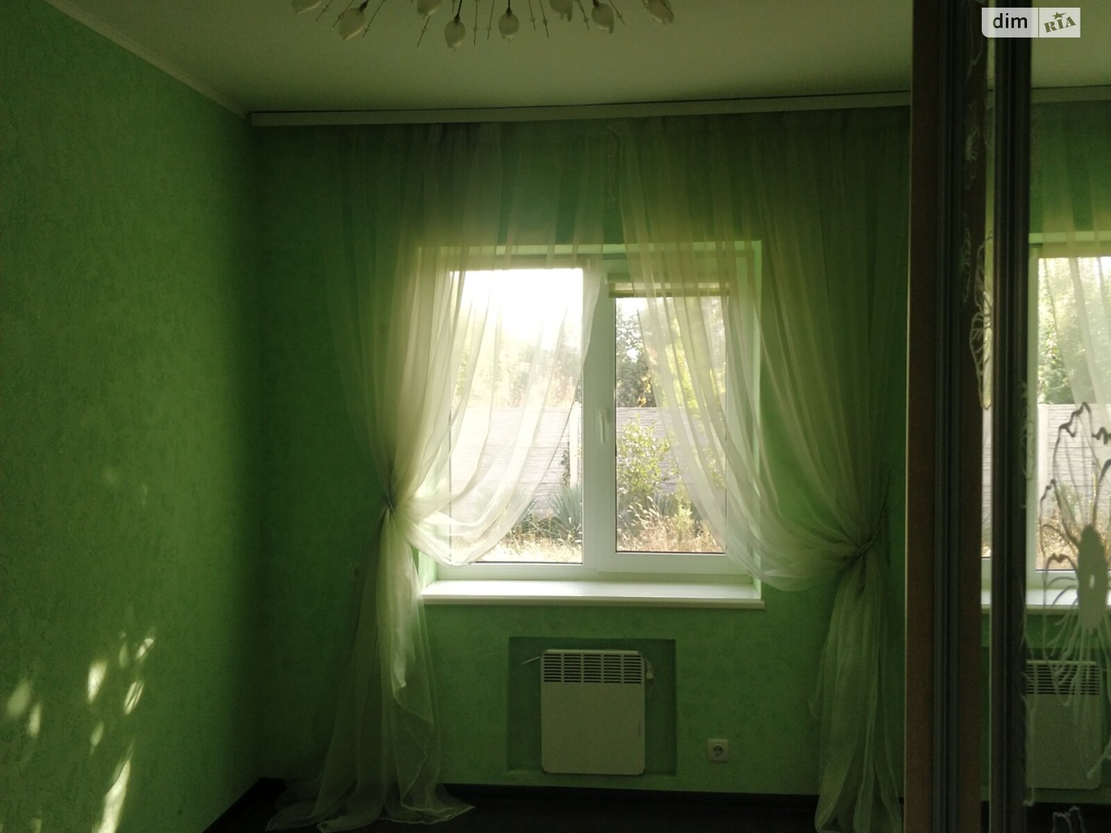 двухэтажный дом без мебели, 124 кв. м, кирпич. Продажа в Запорожье район Днепровский (Ленинский) фото 1 двухэтажный дом без мебели, 124 кв. м, кирпич. Продажа в Запорожье район Днепровский (Ленинский) фото 1