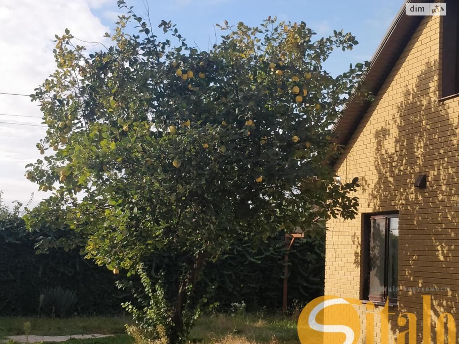 двухэтажный дом без мебели, 124 кв. м, кирпич. Продажа в Запорожье район Днепровский (Ленинский) фото 1 двухэтажный дом без мебели, 124 кв. м, кирпич. Продажа в Запорожье район Днепровский (Ленинский) фото 1
