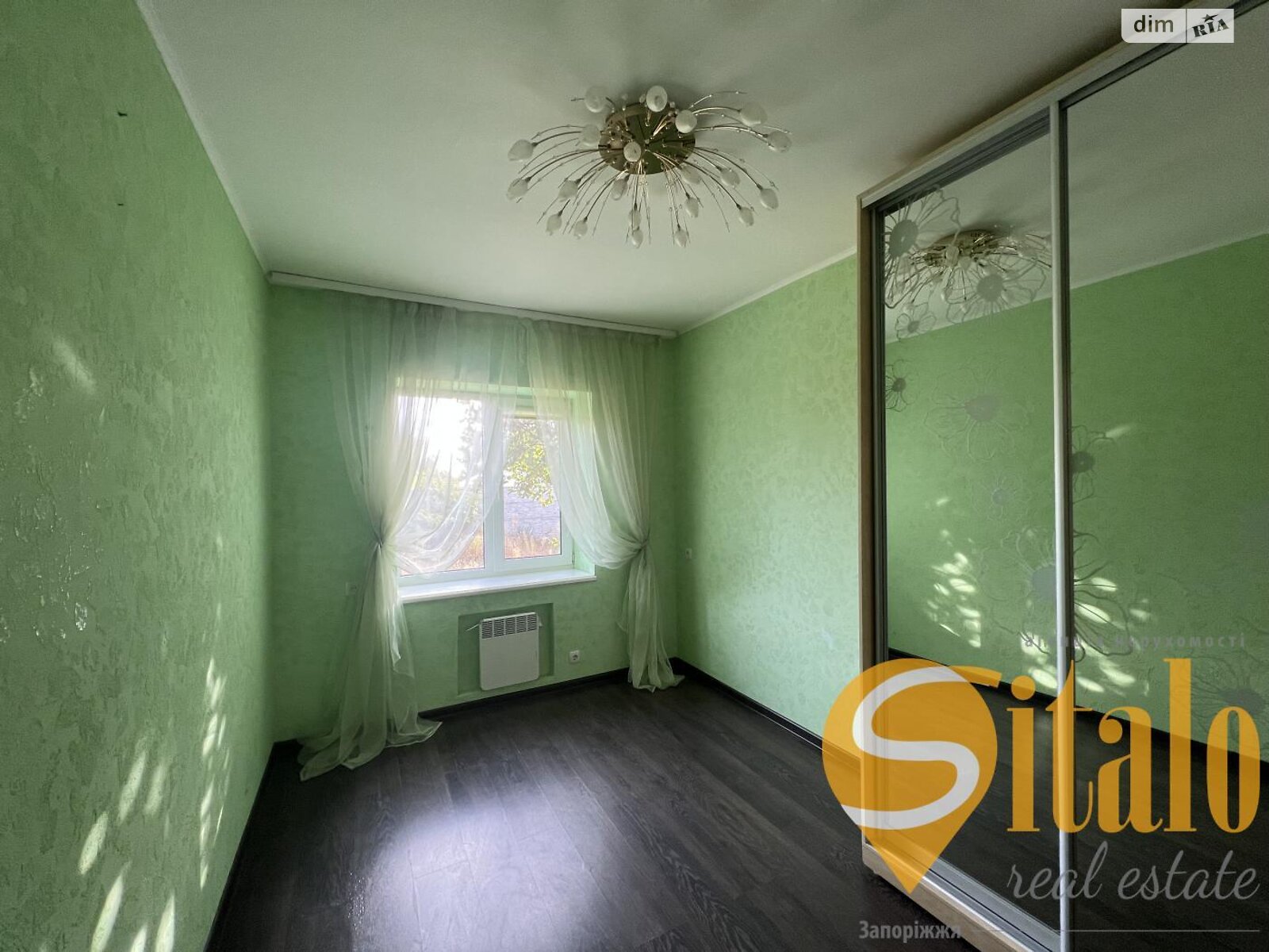 двухэтажный дом без мебели, 124 кв. м, кирпич. Продажа в Запорожье район Днепровский (Ленинский) фото 1 двухэтажный дом без мебели, 124 кв. м, кирпич. Продажа в Запорожье район Днепровский (Ленинский) фото 1
