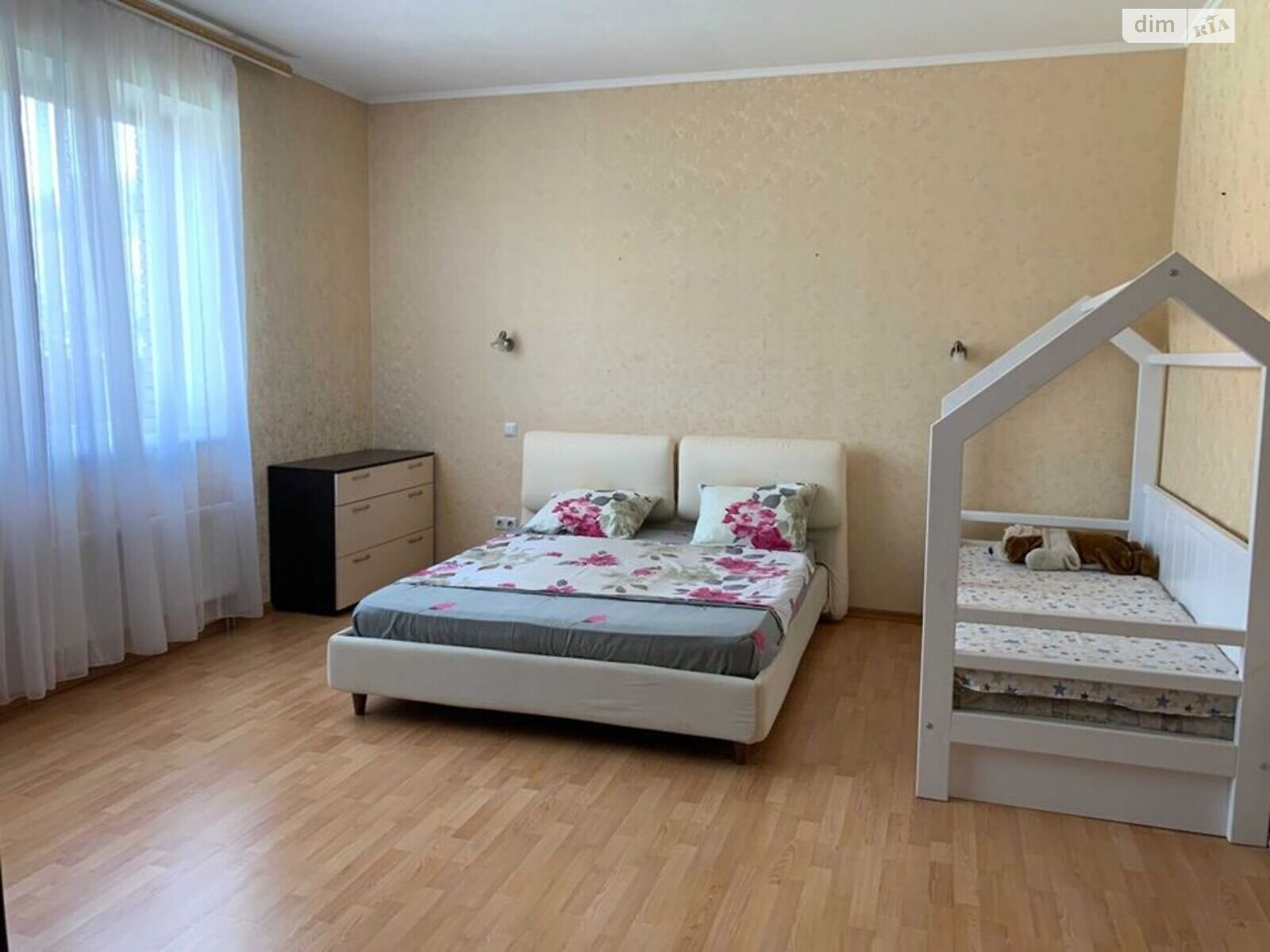 трехэтажный дом, 377 кв. м, монолитно-кирпичный. Продажа в Запорожье район Днепровский (Ленинский) фото 1