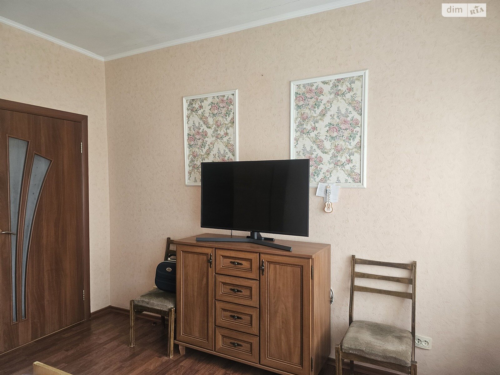 трехэтажный дом, 250 кв. м, кирпич. Продажа в Запорожье район Днепровский (Ленинский) фото 1 трехэтажный дом, 250 кв. м, кирпич. Продажа в Запорожье район Днепровский (Ленинский) фото 1