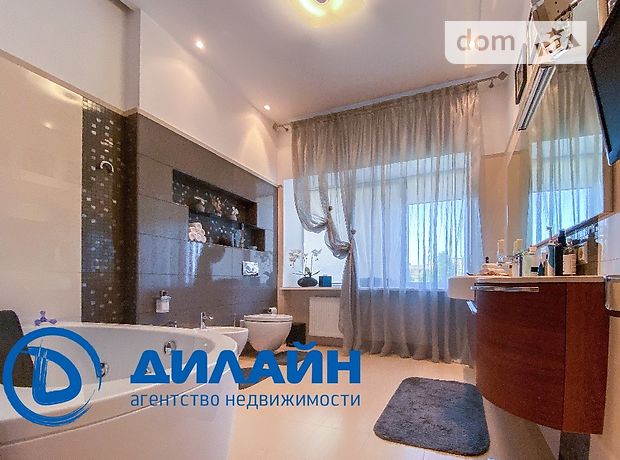 двухэтажный дом с террасой, 358 кв. м, кирпич. Продажа в Запорожье район Днепровский (Ленинский) фото 1 двухэтажный дом с террасой, 358 кв. м, кирпич. Продажа в Запорожье район Днепровский (Ленинский) фото 1