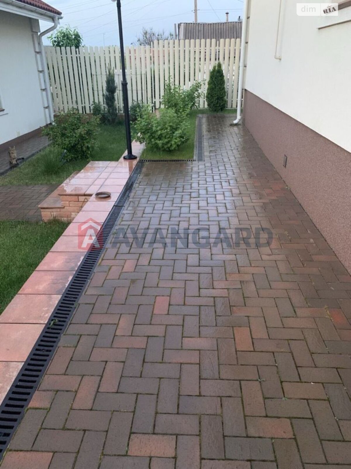 двоповерховий будинок, 180 кв. м, кирпич. Продаж в Запоріжжі, район Дніпровський (Ленінський) фото 1 двоповерховий будинок, 180 кв. м, кирпич. Продаж в Запоріжжі, район Дніпровський (Ленінський) фото 1