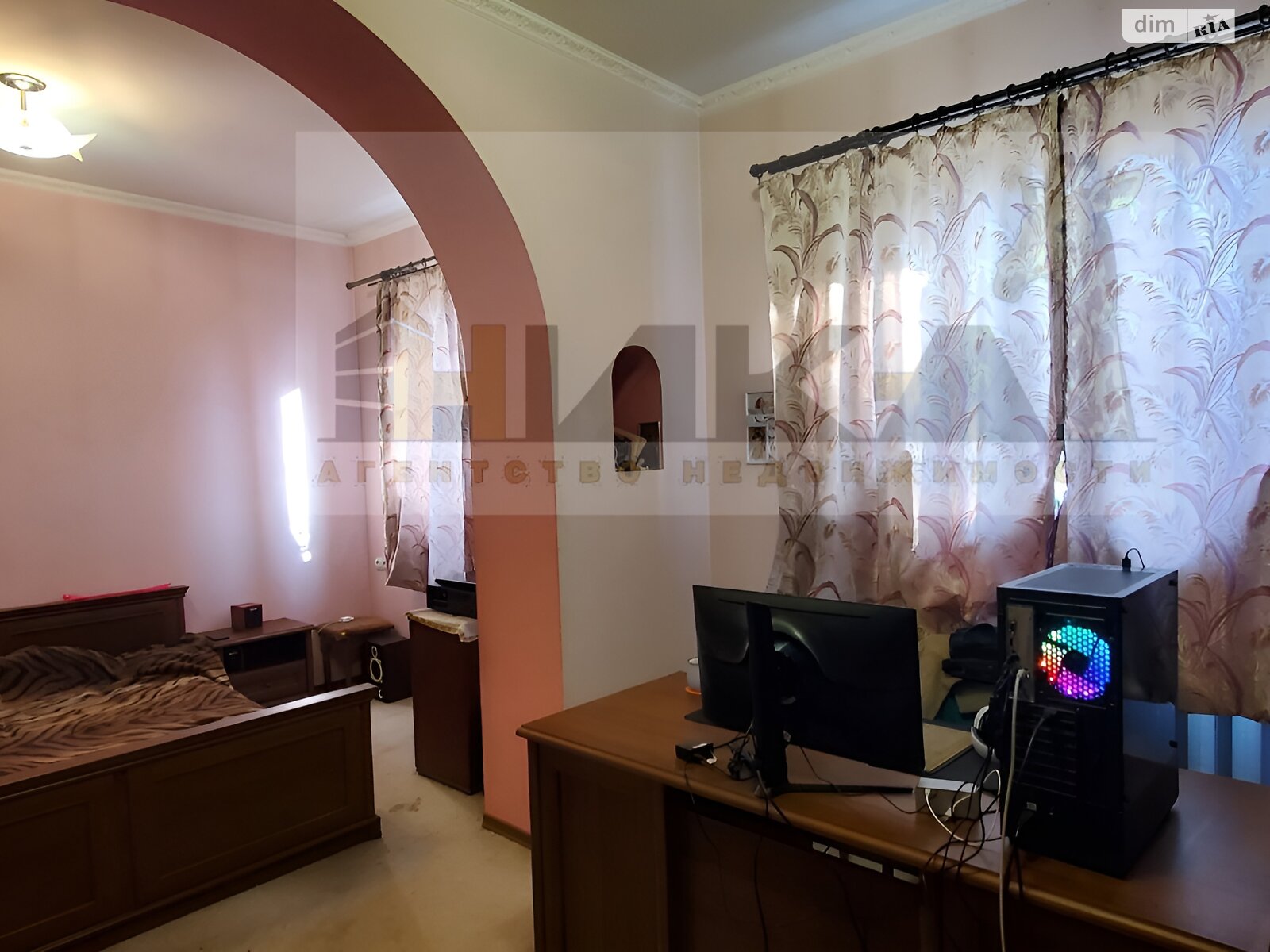 двоповерховий будинок з гаражем, 188 кв. м, цегла. Продаж в Запоріжжі, район Дніпровський (Ленінський) фото 1 двоповерховий будинок з гаражем, 188 кв. м, цегла. Продаж в Запоріжжі, район Дніпровський (Ленінський) фото 1