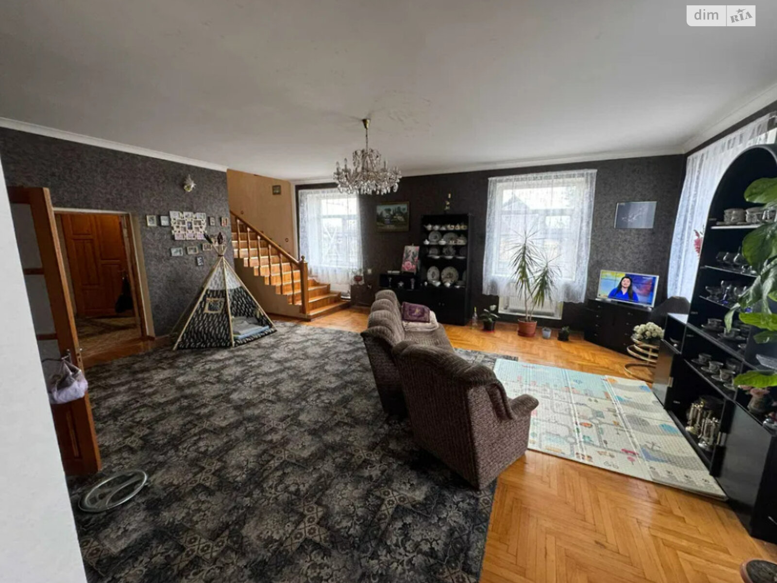 двухэтажный дом с гаражом, 170.8 кв. м, кирпич. Продажа в Запорожье район Днепровский (Ленинский) фото 1 двухэтажный дом с гаражом, 170.8 кв. м, кирпич. Продажа в Запорожье район Днепровский (Ленинский) фото 1