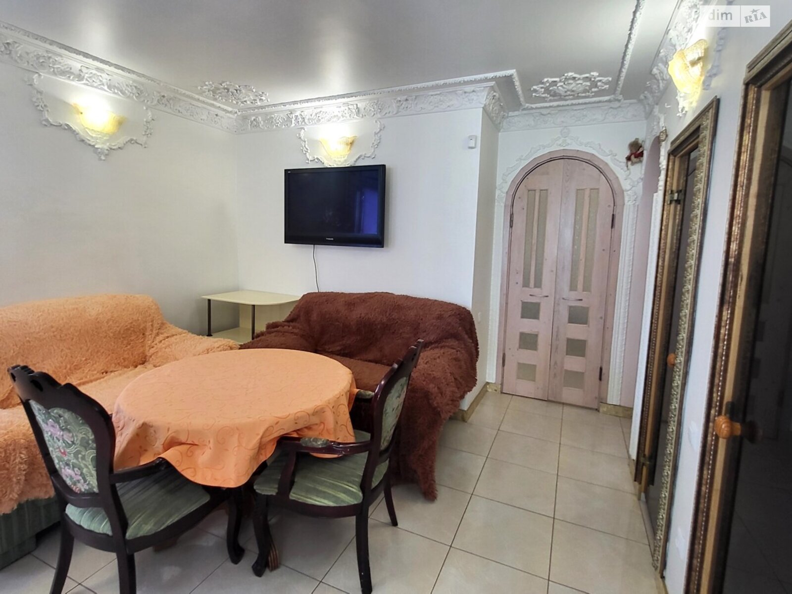 триповерховий будинок з балконом, 471 кв. м, цегла. Продаж в Запоріжжі, район Дніпровський (Ленінський) фото 1