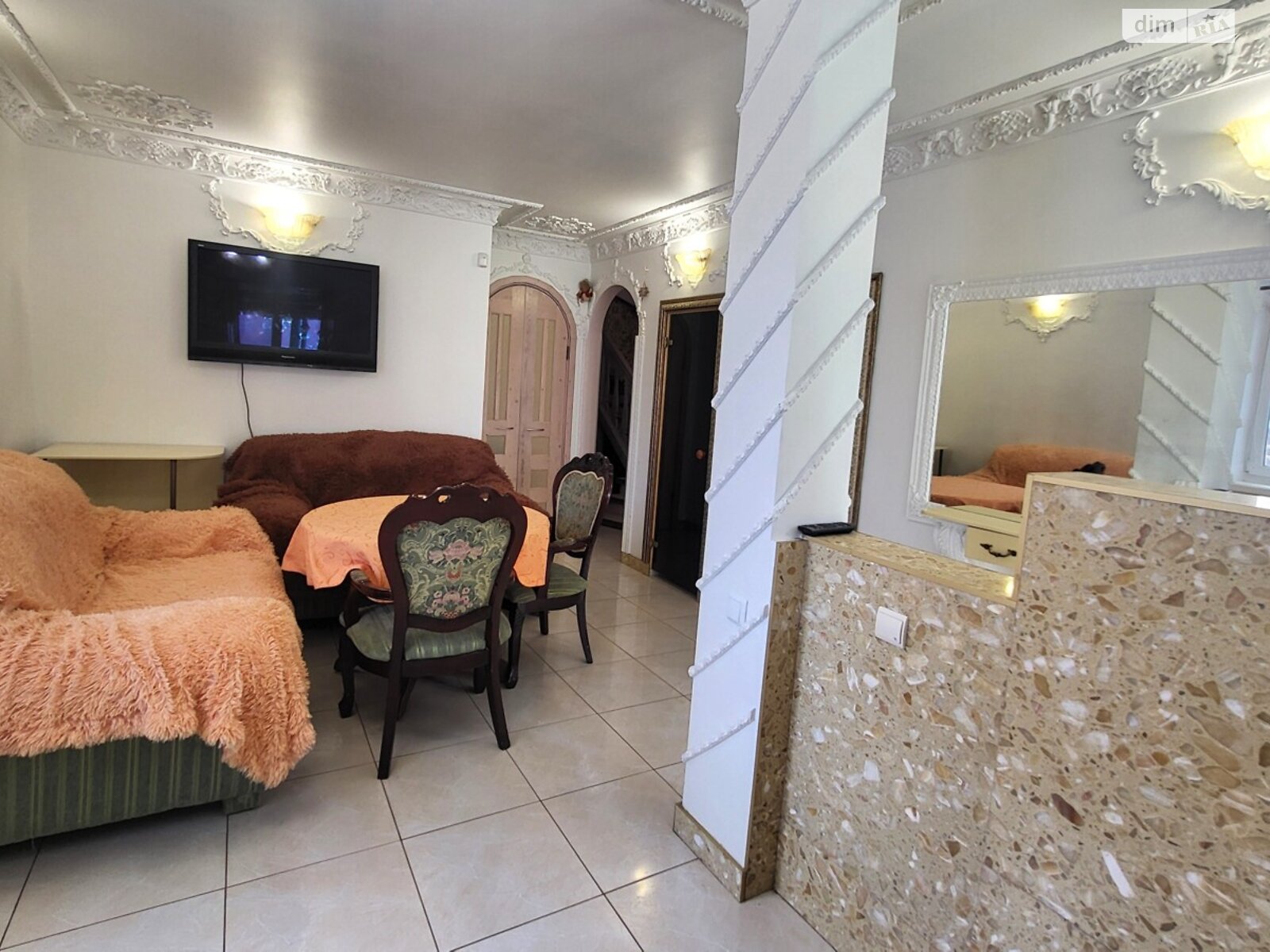 триповерховий будинок з балконом, 471 кв. м, цегла. Продаж в Запоріжжі, район Дніпровський (Ленінський) фото 1