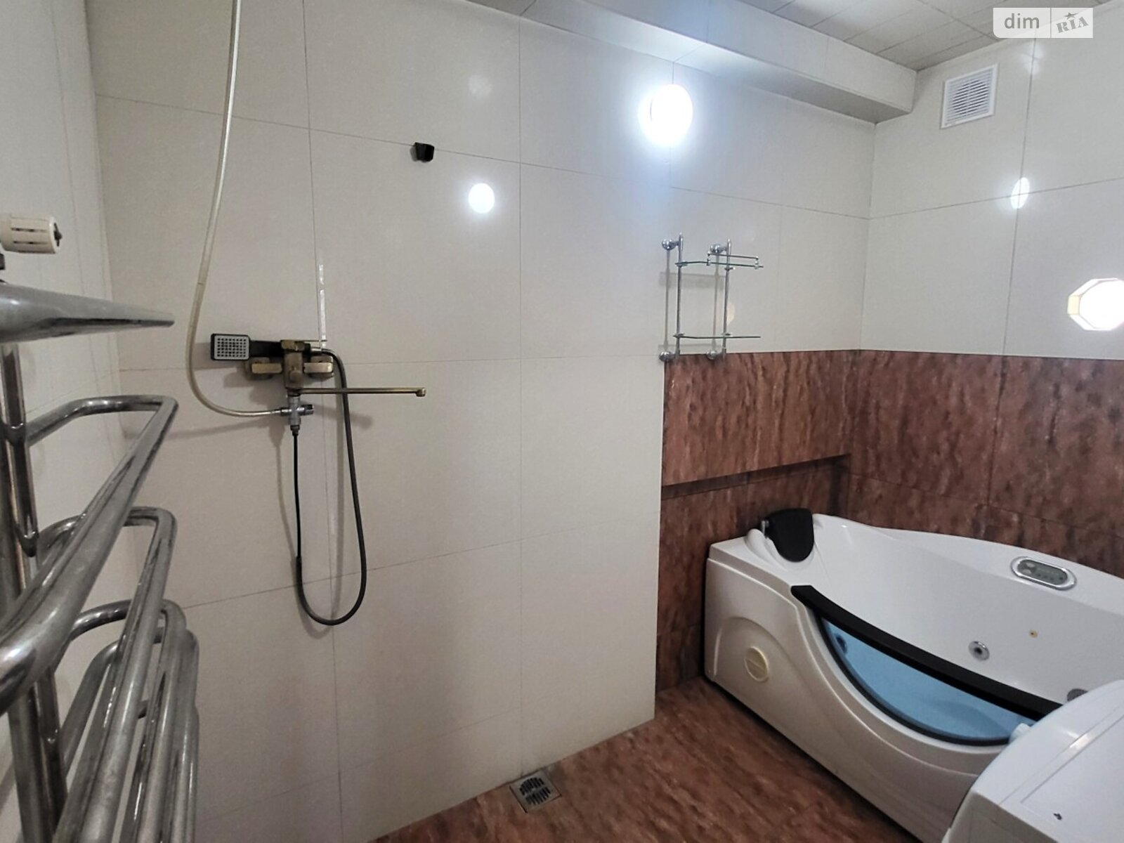 триповерховий будинок з балконом, 471 кв. м, цегла. Продаж в Запоріжжі, район Дніпровський (Ленінський) фото 1