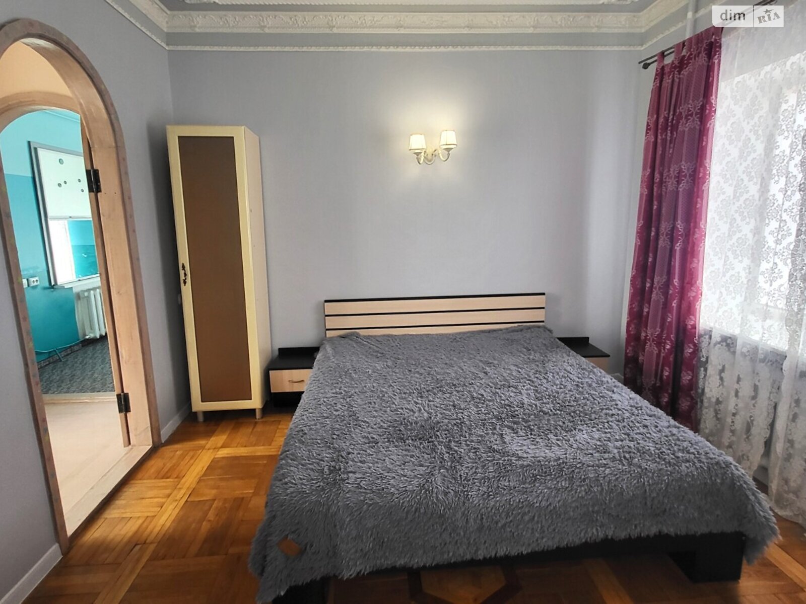 триповерховий будинок з балконом, 471 кв. м, цегла. Продаж в Запоріжжі, район Дніпровський (Ленінський) фото 1