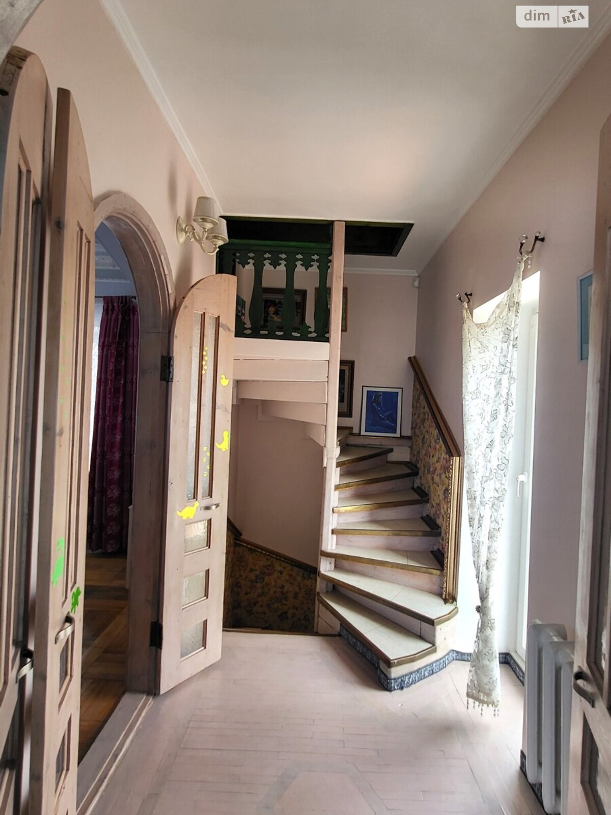 триповерховий будинок з балконом, 471 кв. м, цегла. Продаж в Запоріжжі, район Дніпровський (Ленінський) фото 1