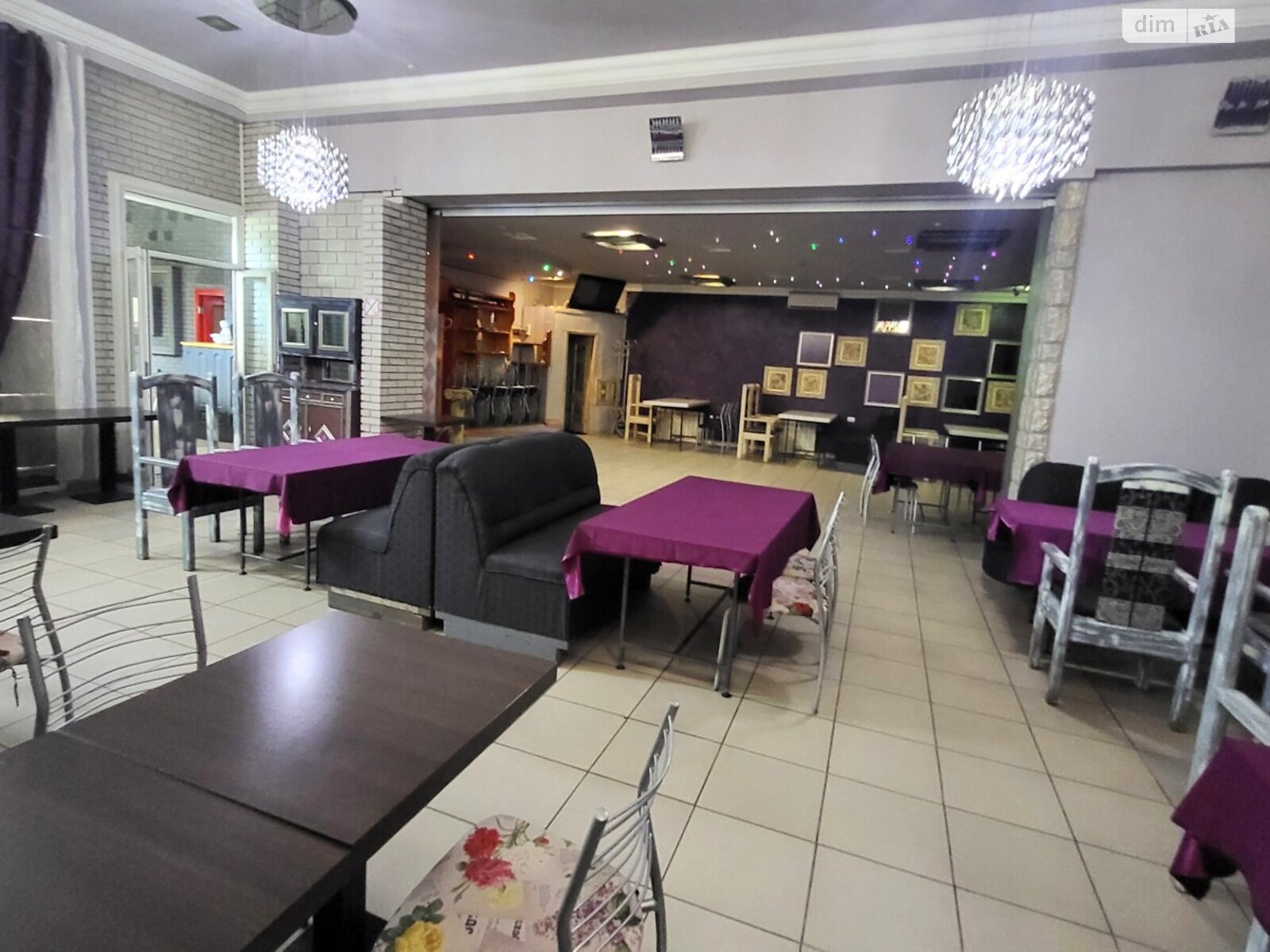 триповерховий будинок з балконом, 471 кв. м, цегла. Продаж в Запоріжжі, район Дніпровський (Ленінський) фото 1