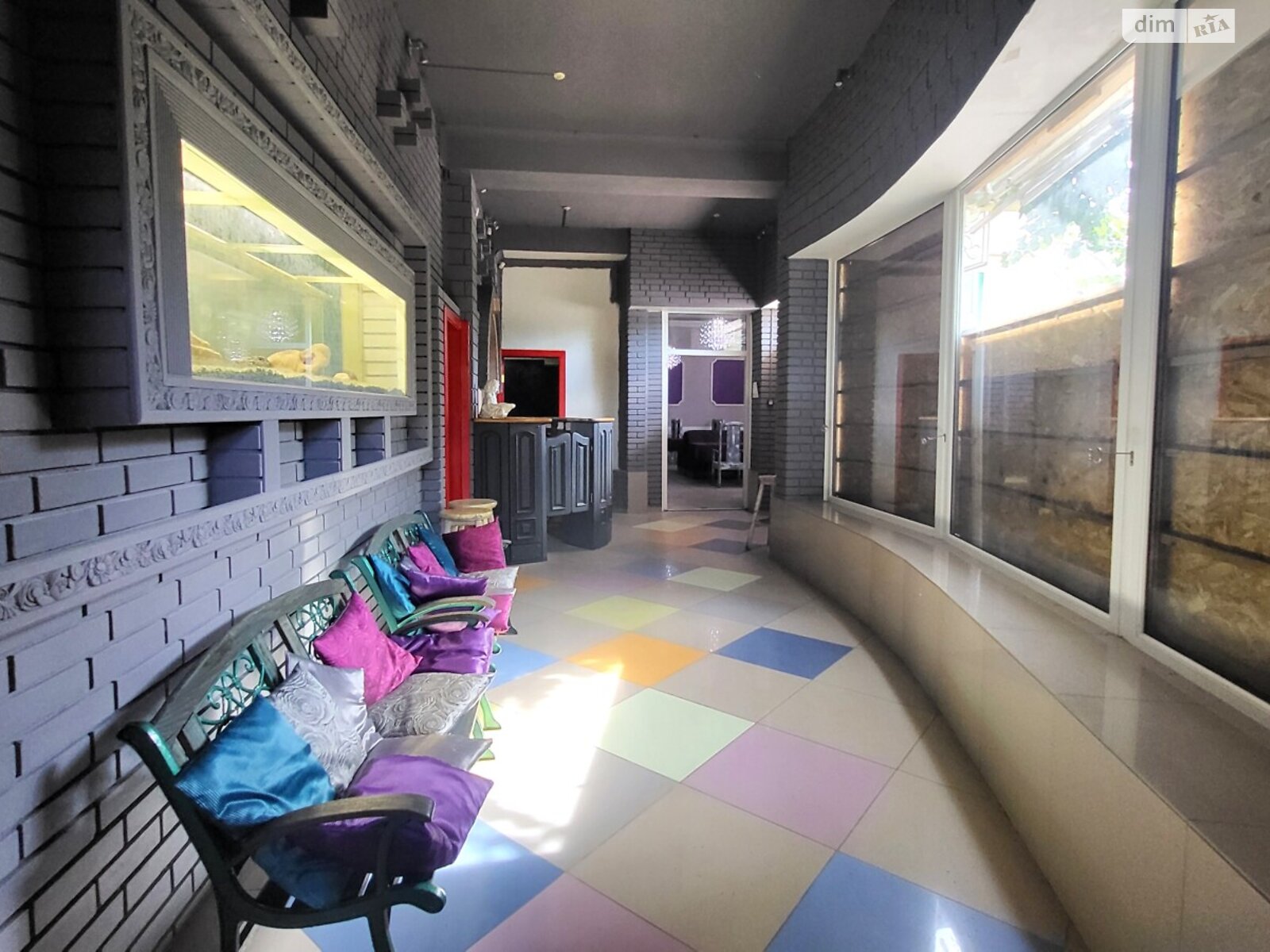 триповерховий будинок з балконом, 471 кв. м, цегла. Продаж в Запоріжжі, район Дніпровський (Ленінський) фото 1