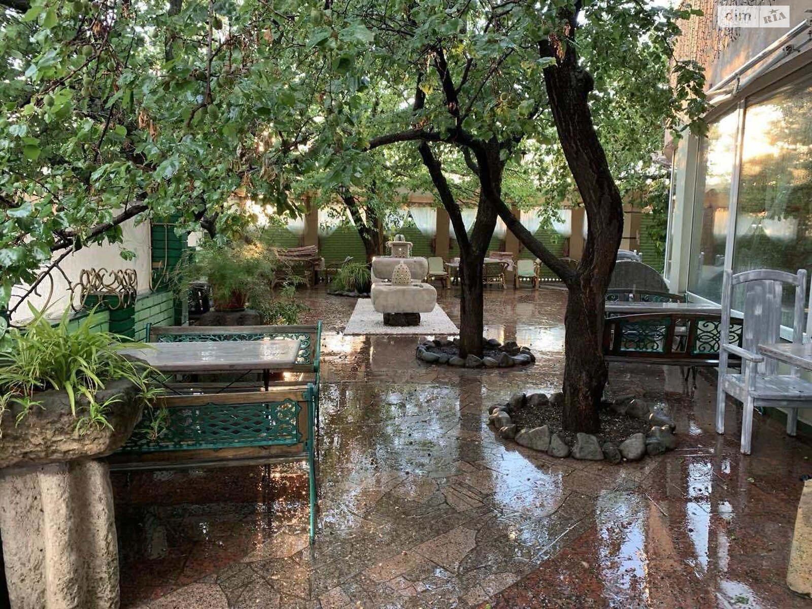 триповерховий будинок з балконом, 471 кв. м, цегла. Продаж в Запоріжжі, район Дніпровський (Ленінський) фото 1